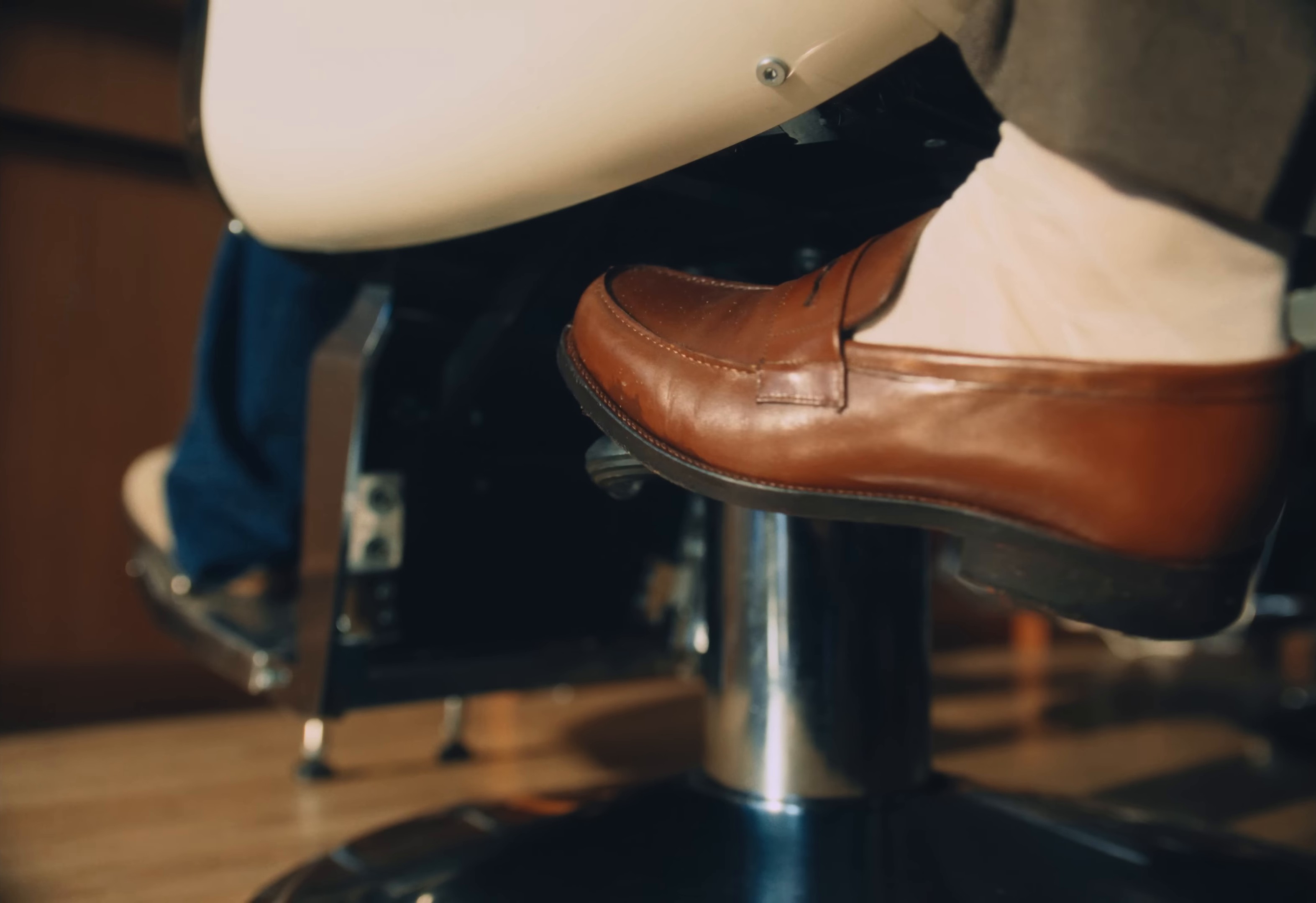 Julia (2024) —  shot,  lighting