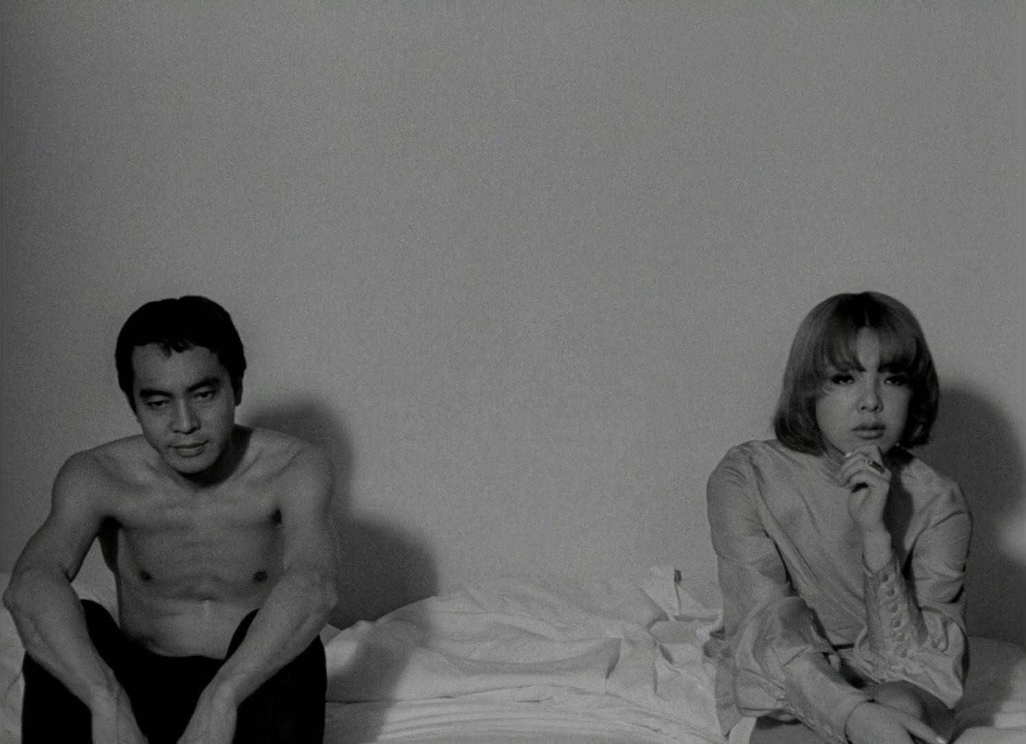 Funeral Parade of Roses (1969) —  shot,  lighting