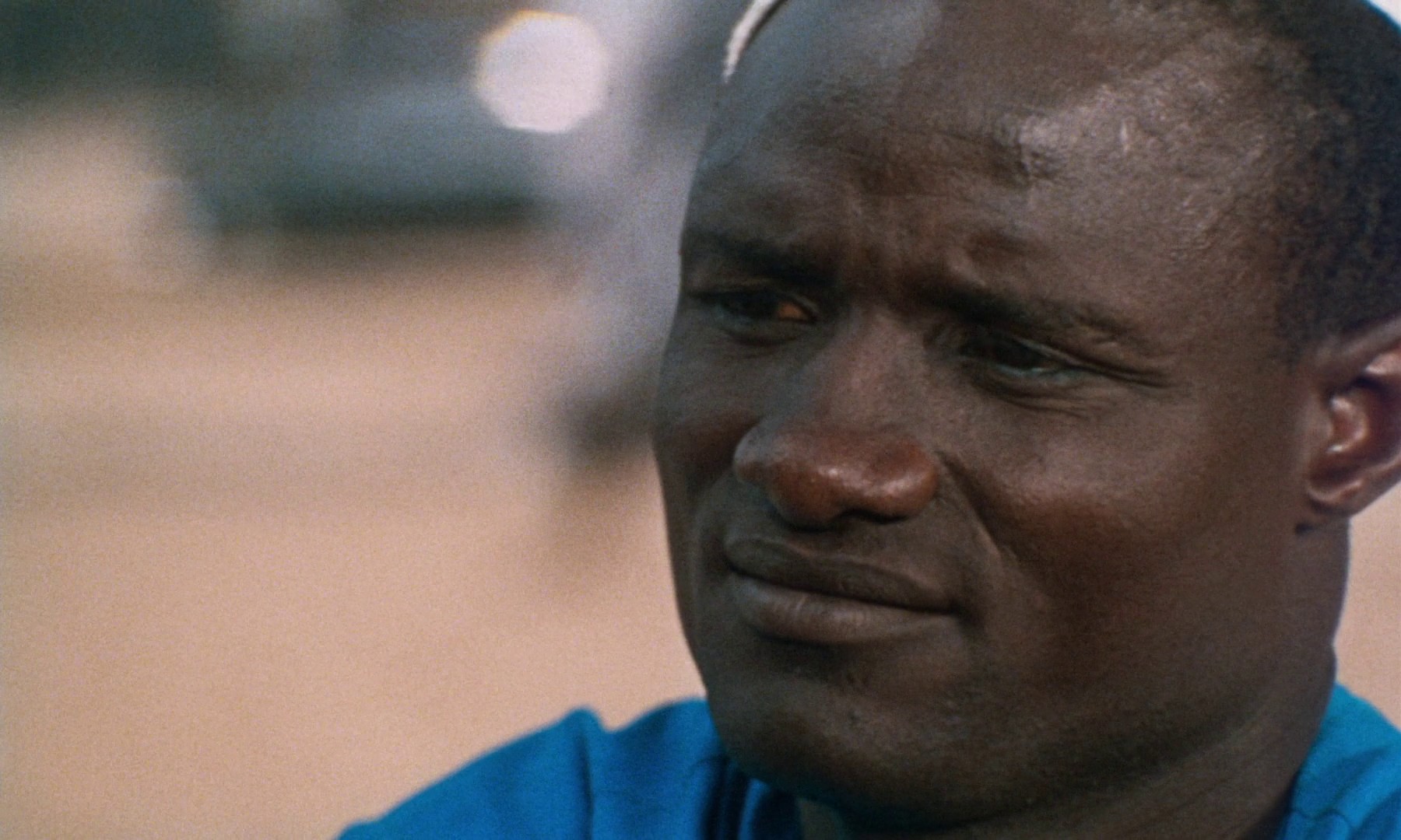 Mandabi (1968) —  shot,  lighting