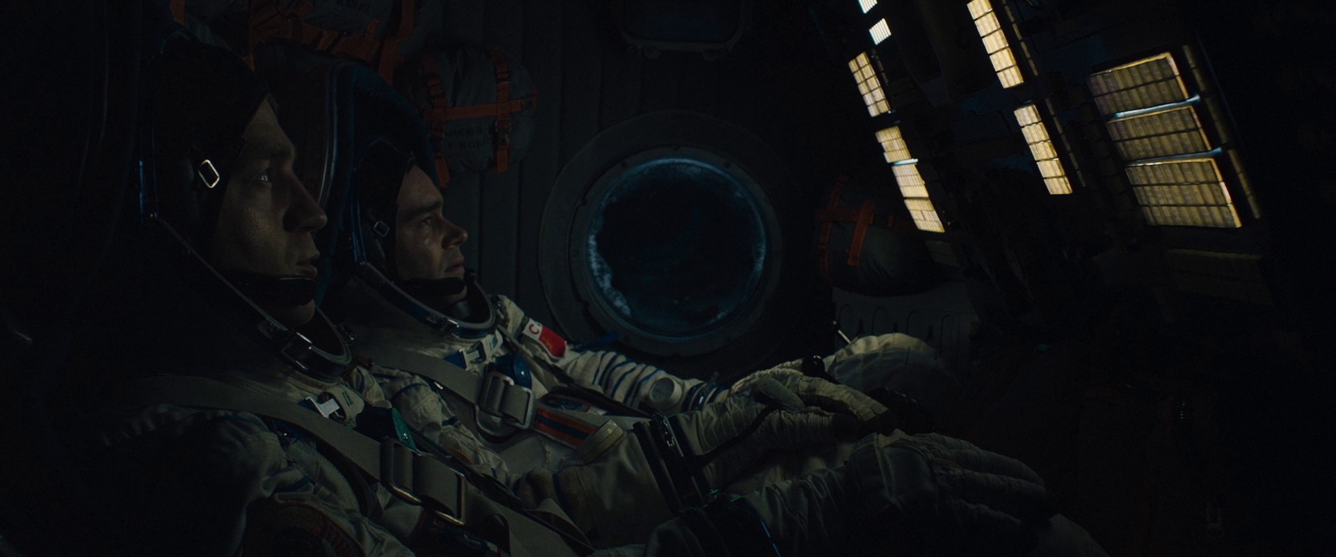Sputnik (2020) —  shot,  lighting