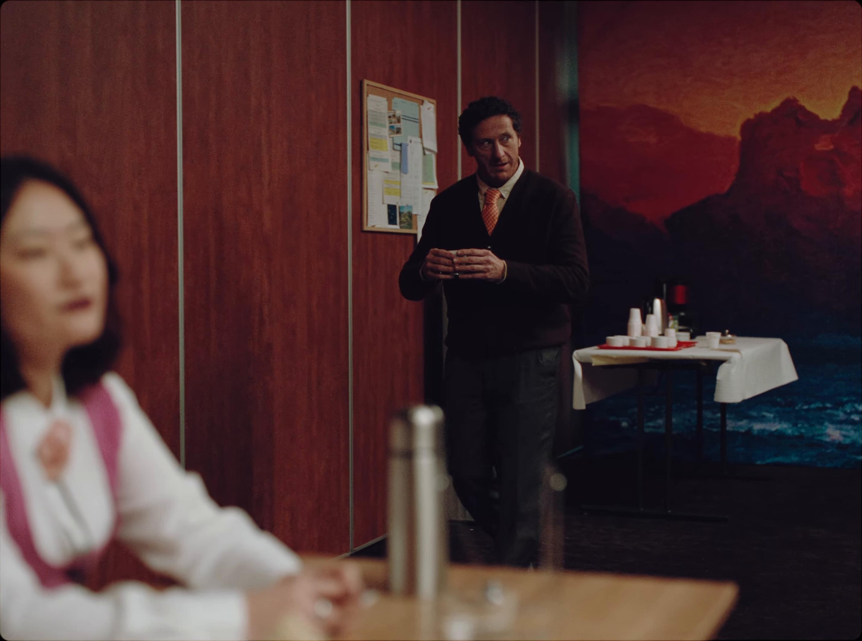 BIEN MÉRITÉ (2025) —  shot,  lighting