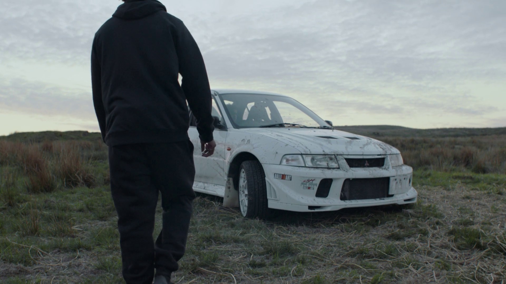 War (2018) —  shot,  lighting