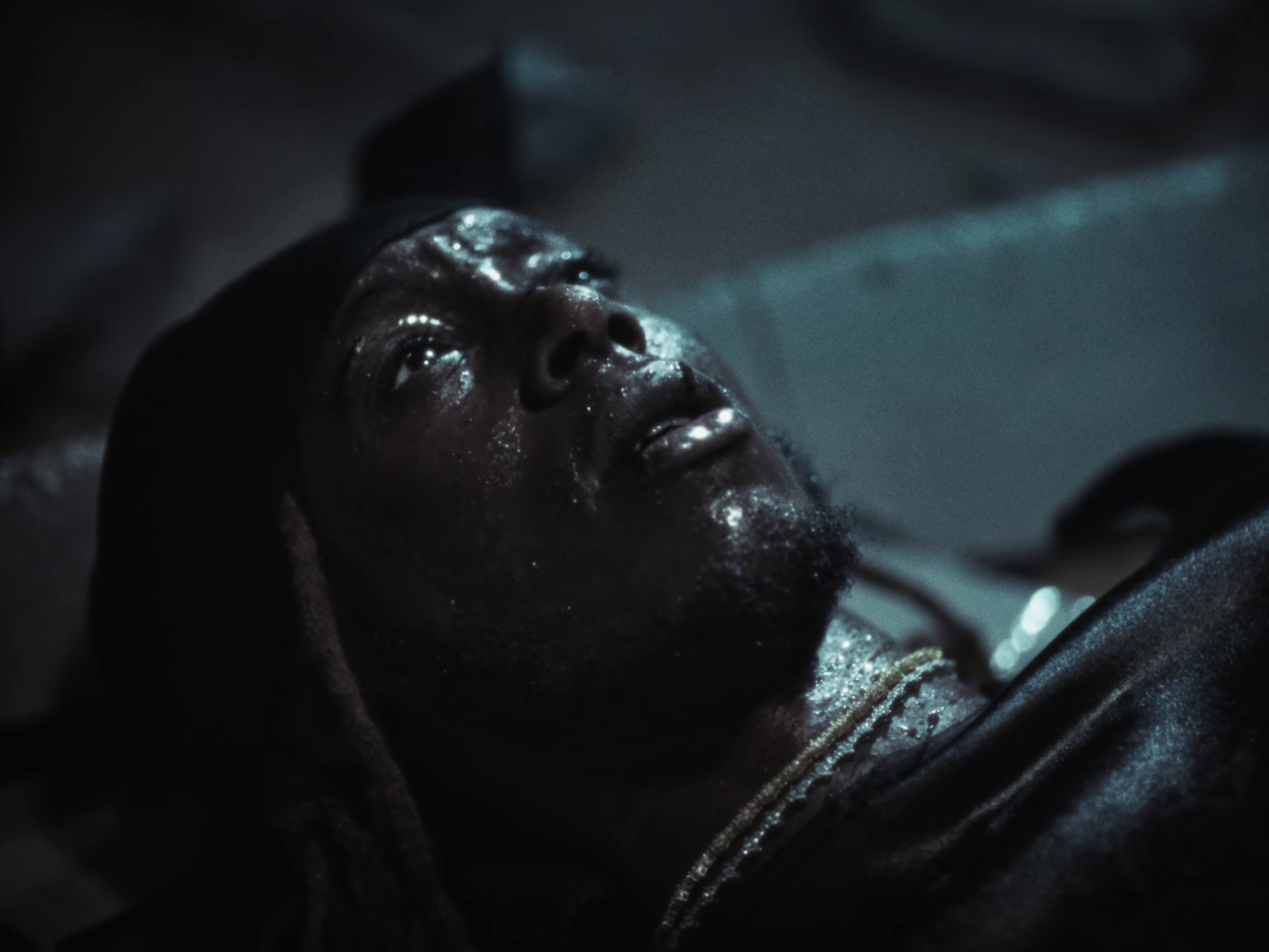 Plus Rien (2025) —  shot,  lighting