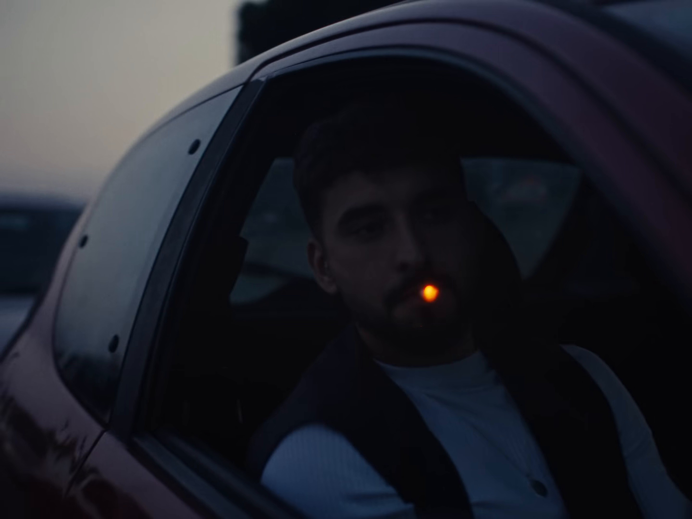 RAYO DE LUZ (2025) —  shot,  lighting