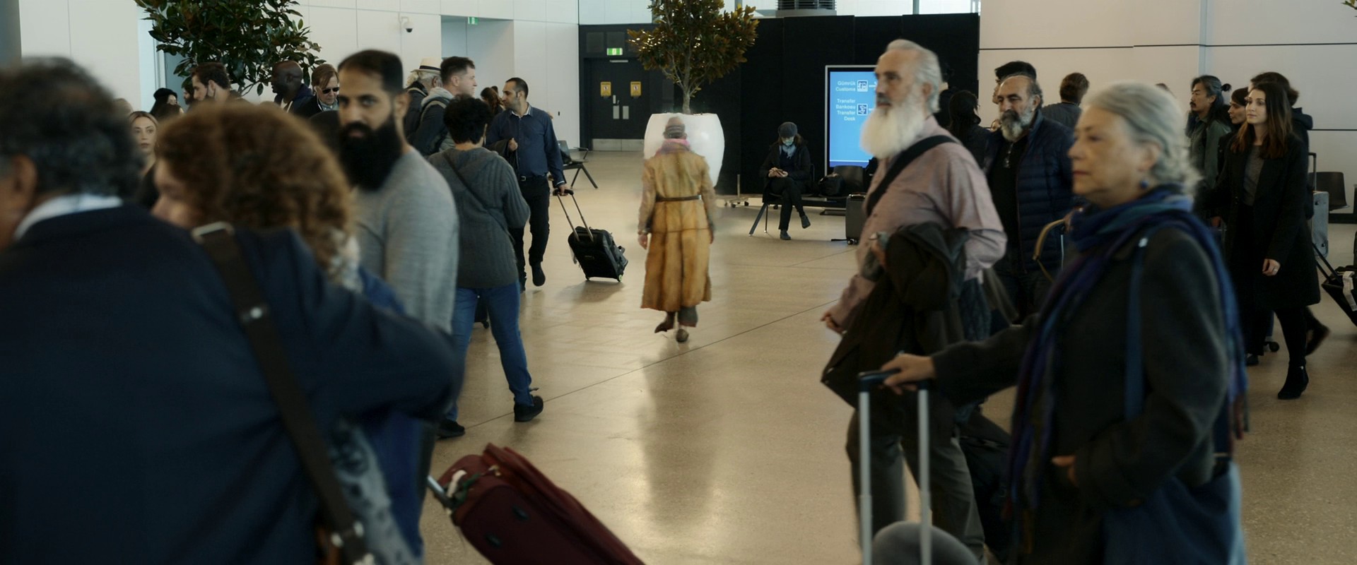 Three Thousand Years of Longing (2022) —  shot,  lighting