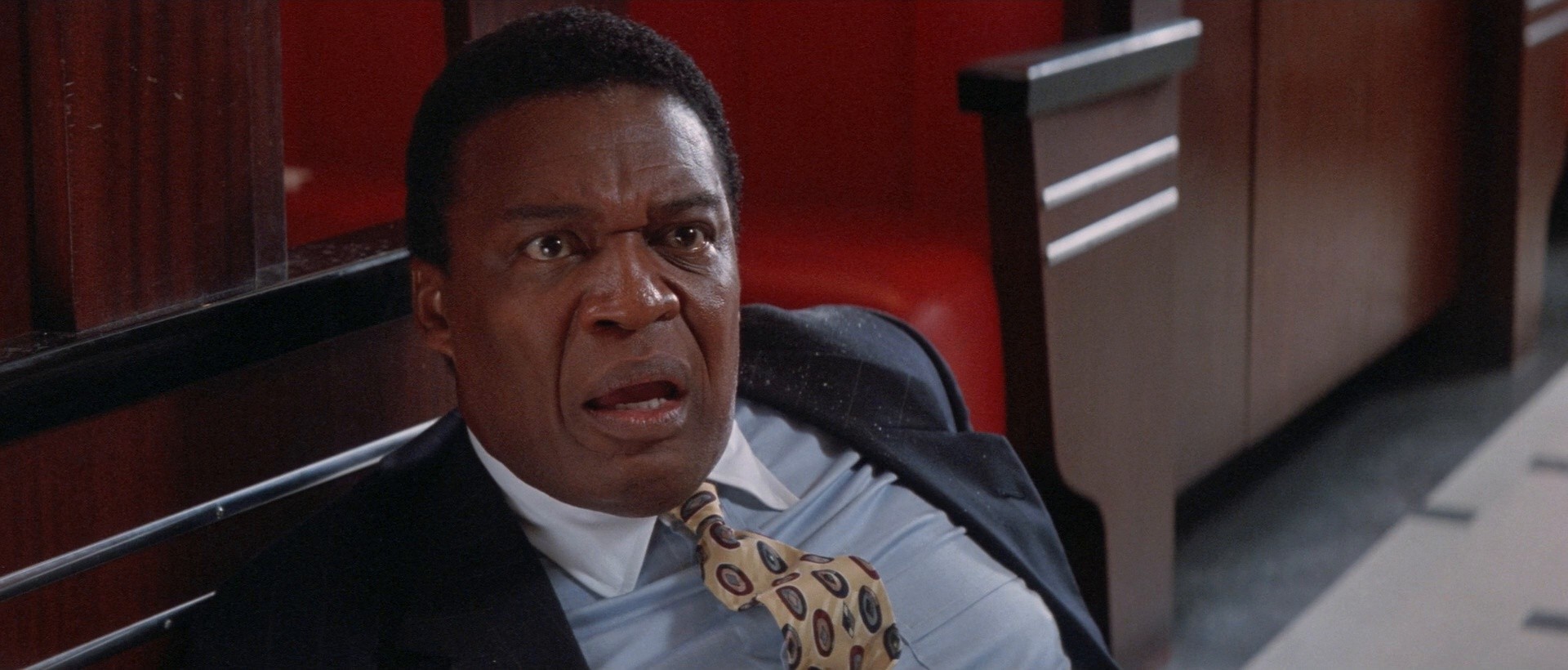 In the Mouth of Madness (1995) —  shot,  lighting