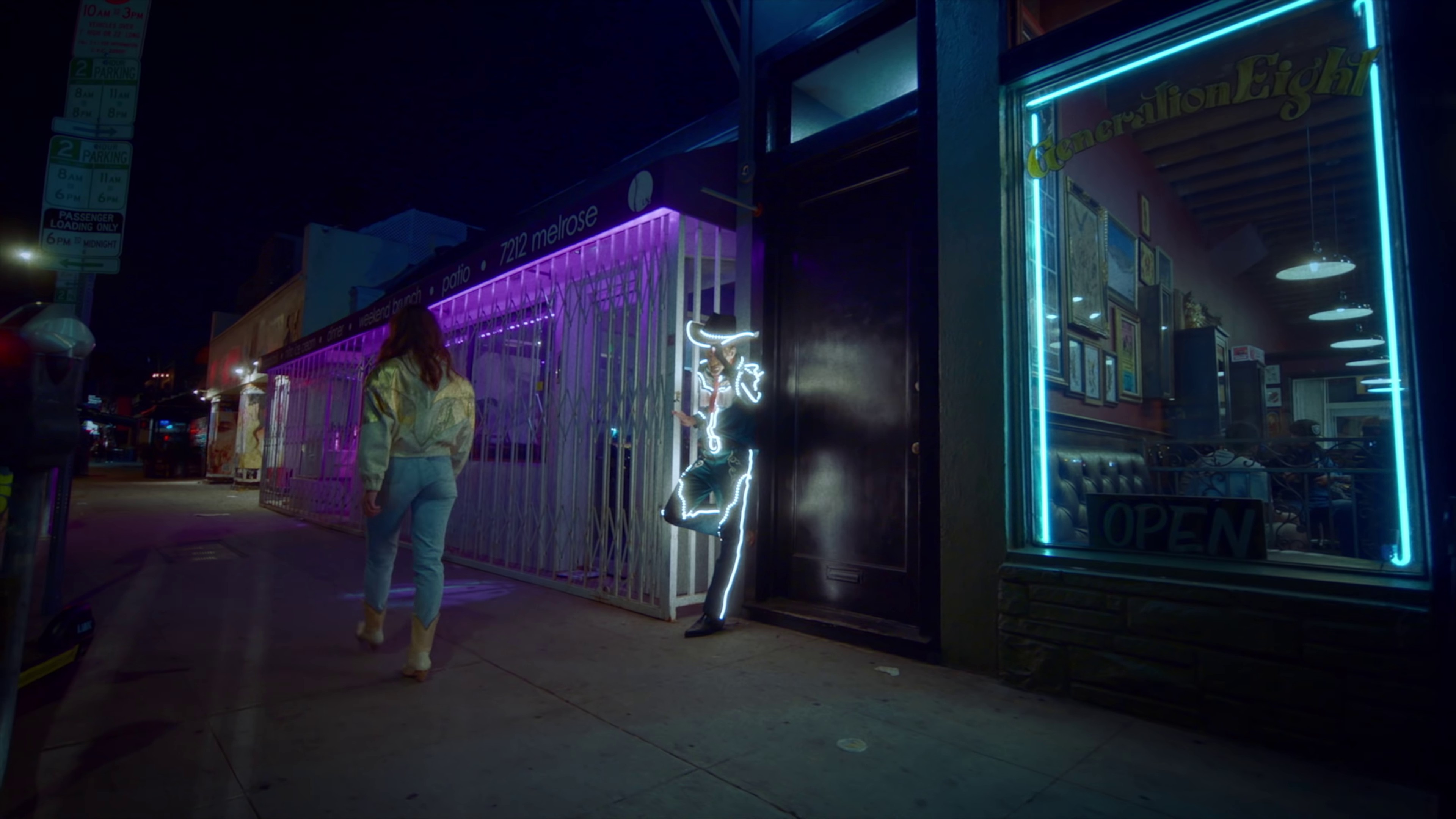 Tout savoir  (2022) —  shot,  lighting