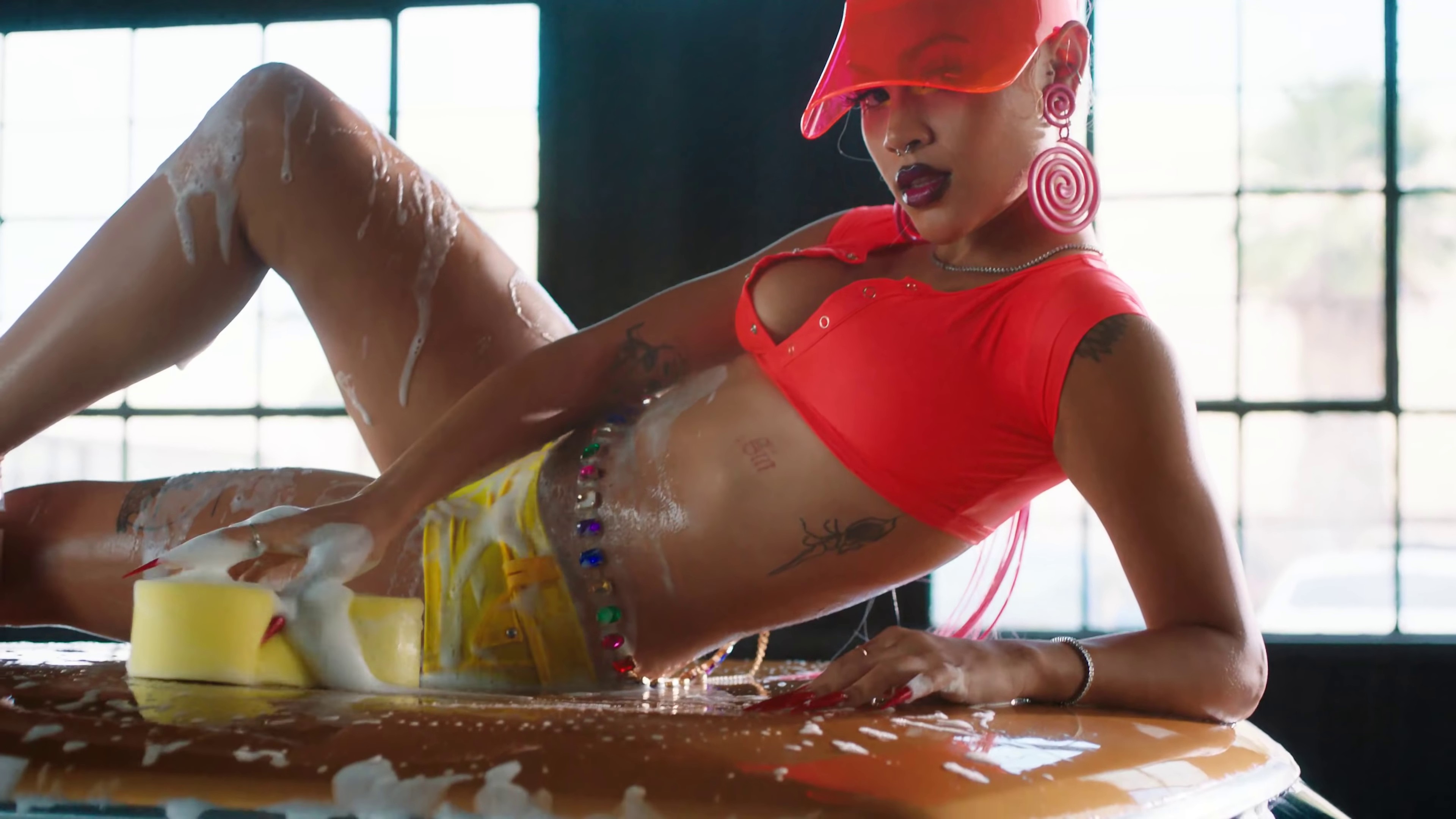 Stroke (2021) —  shot,  lighting