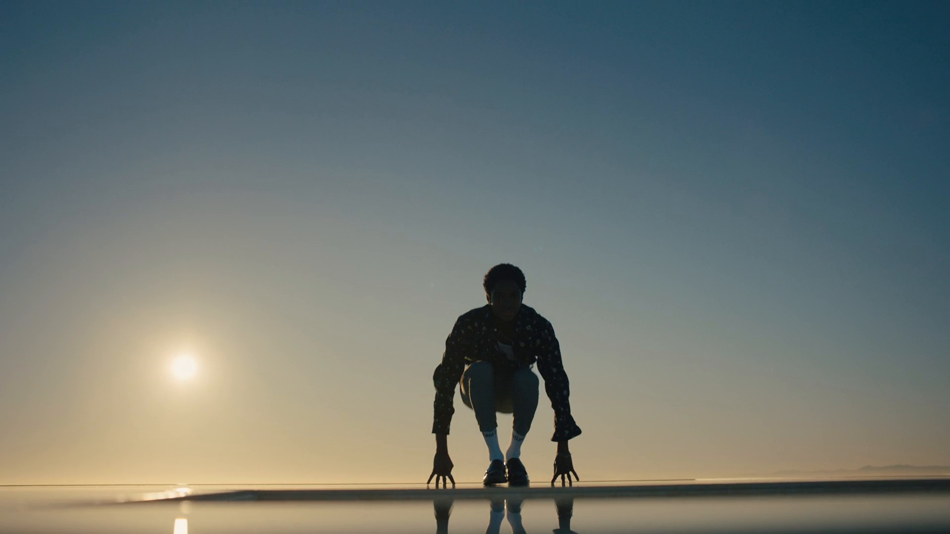 H&M - Discover (Directors Cut) (2022) —  shot,  lighting