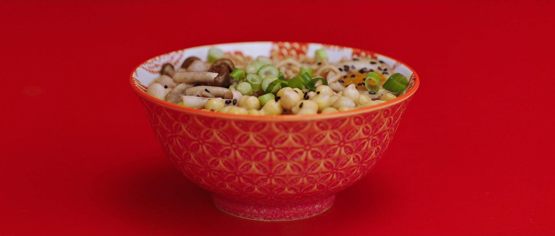 LUENGO (2021) —  shot,  lighting