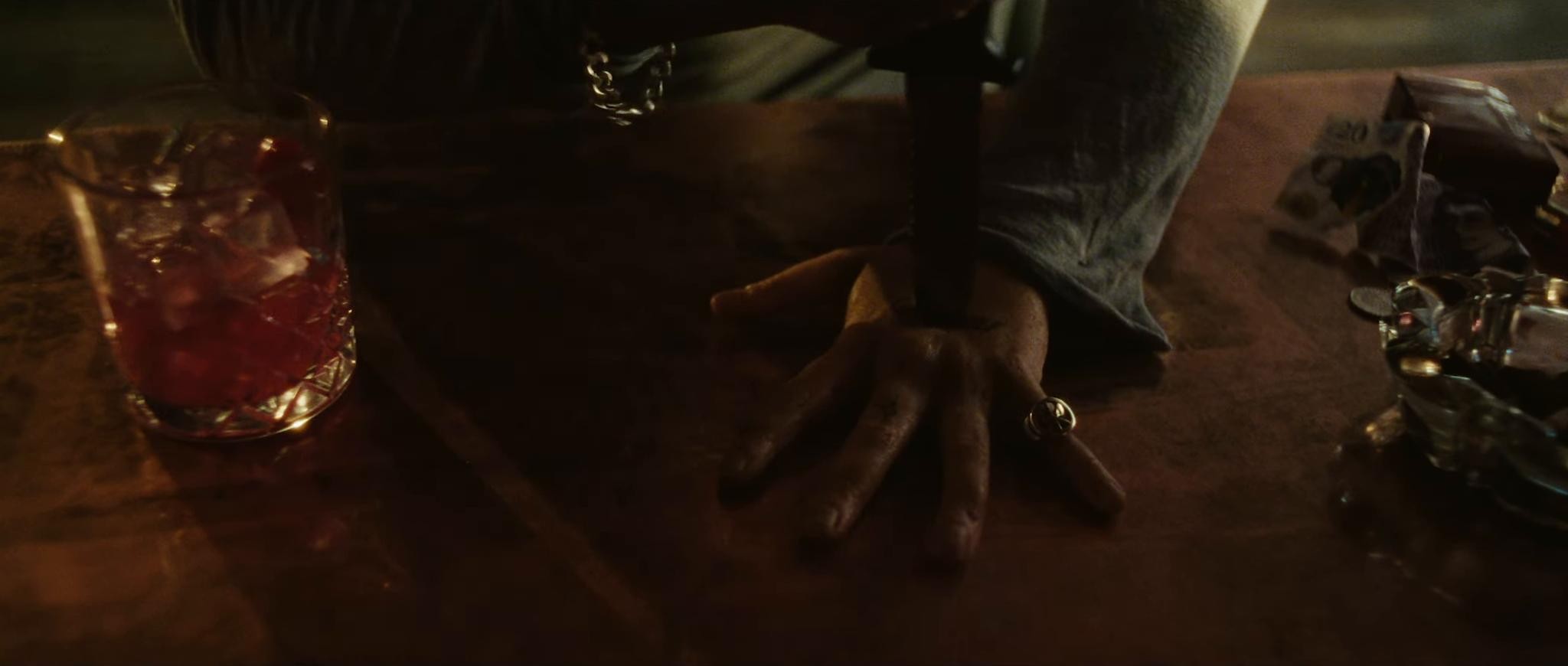 gossip (2025) —  shot,  lighting