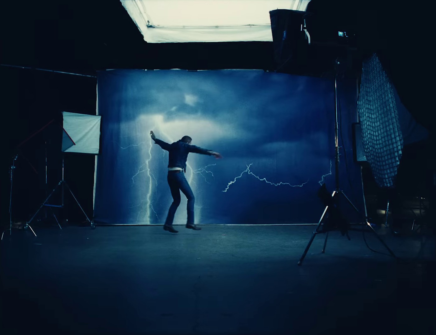 Chemical (2023) —  shot,  lighting