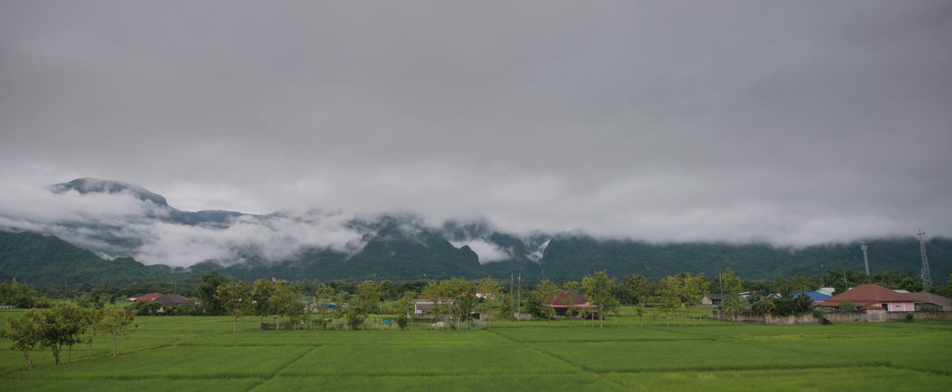 Thirteen Lives (2022) —  shot,  lighting