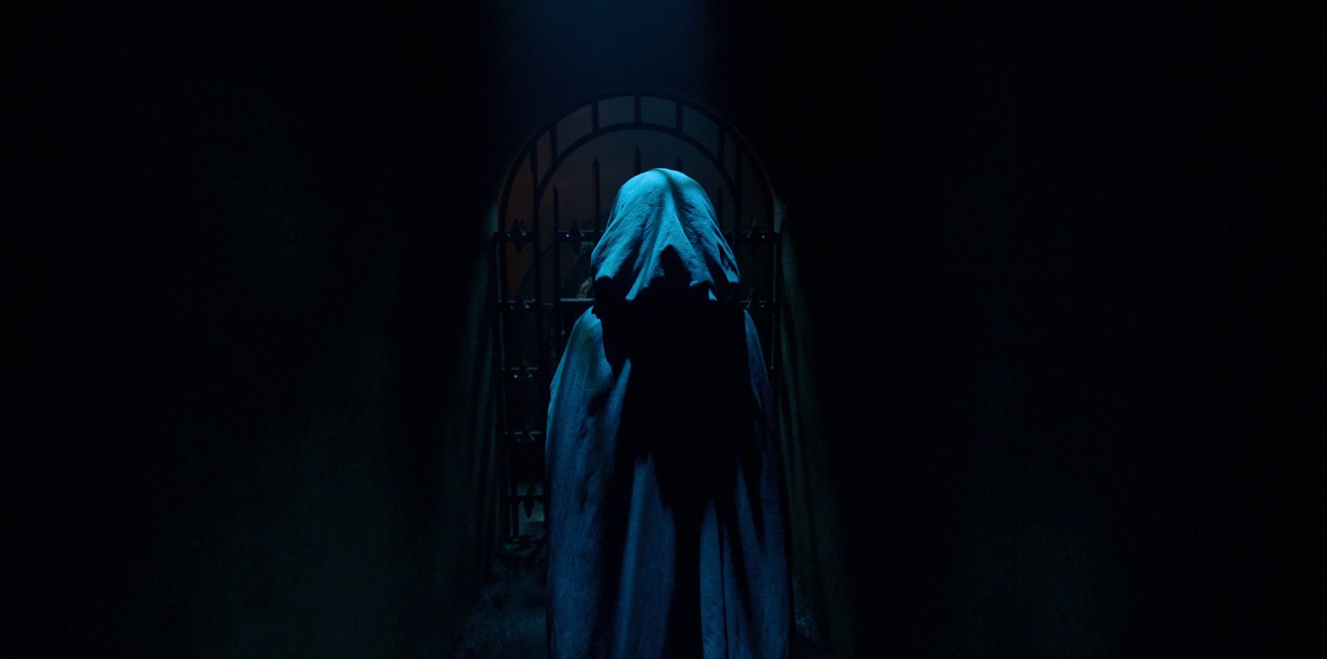 Turn Your Back (2021) —  shot,  lighting