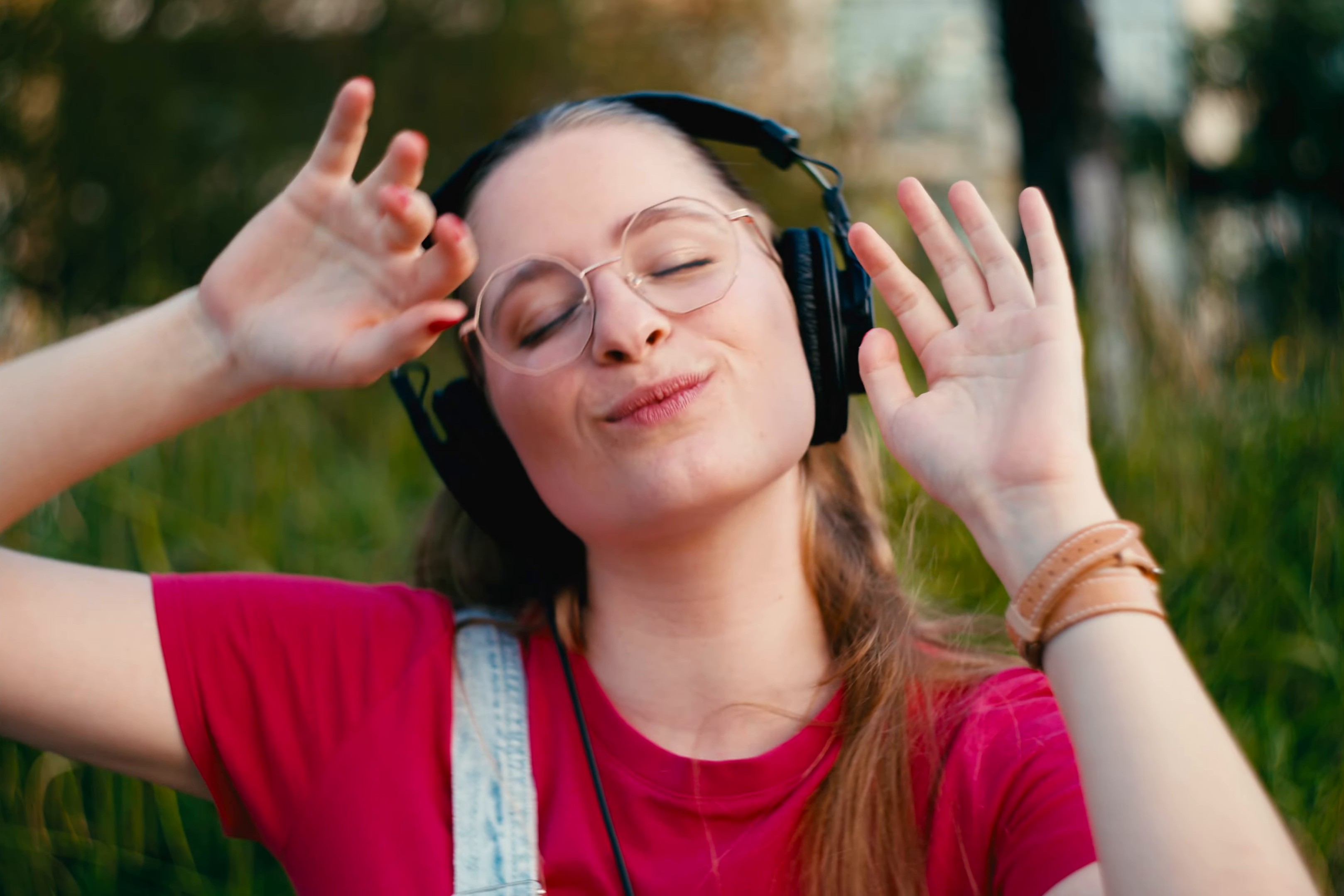 COULEUR PAMPLEMOUSSE (2024) —  shot,  lighting