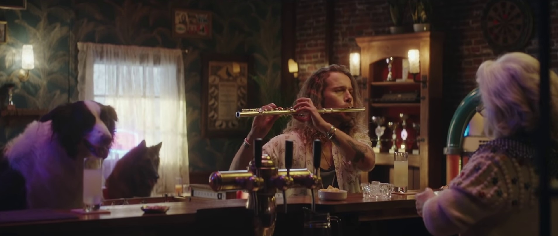 Waf  (2021) —  shot,  lighting