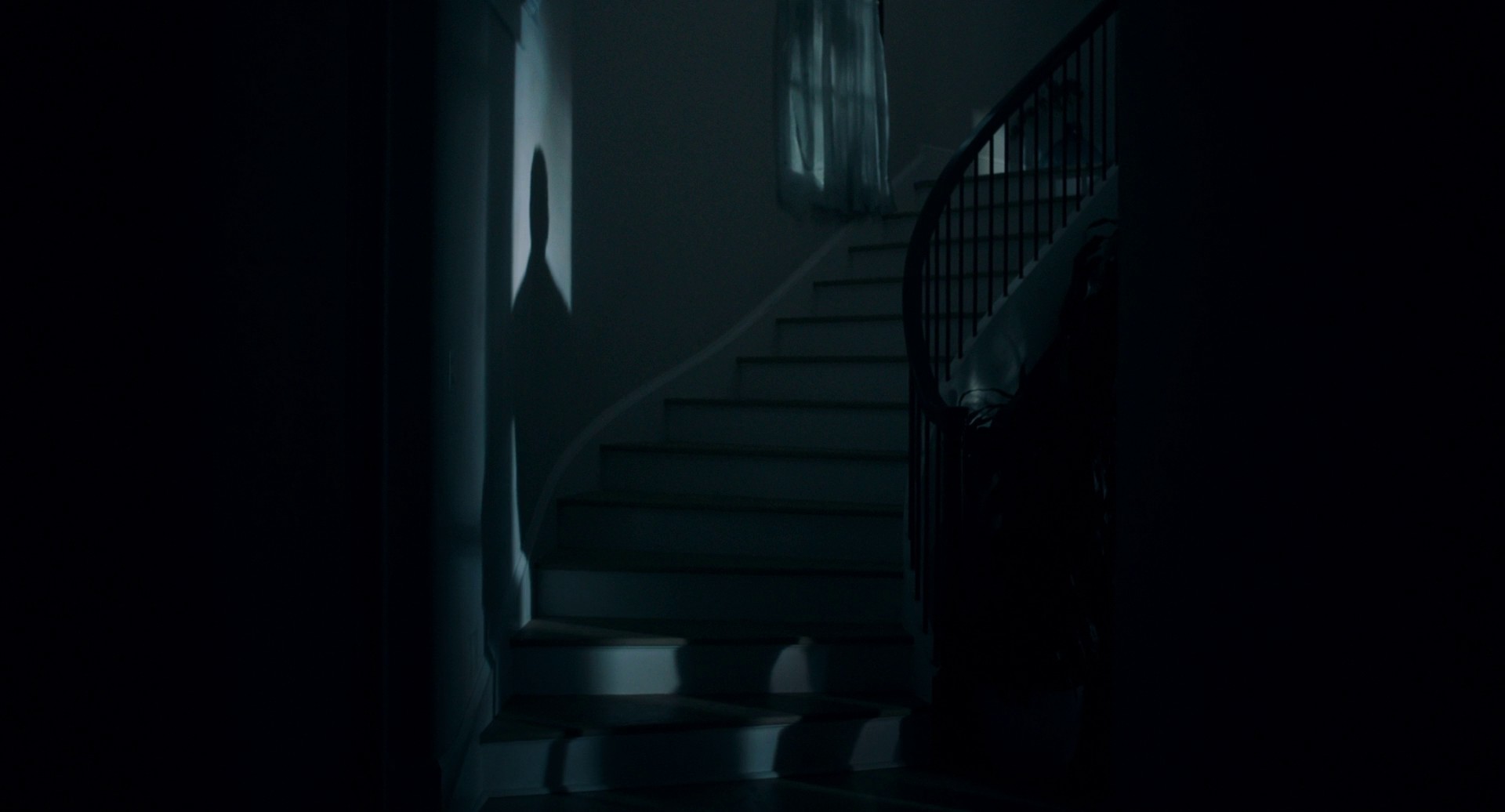 You Should Have Left (2020) —  shot,  lighting