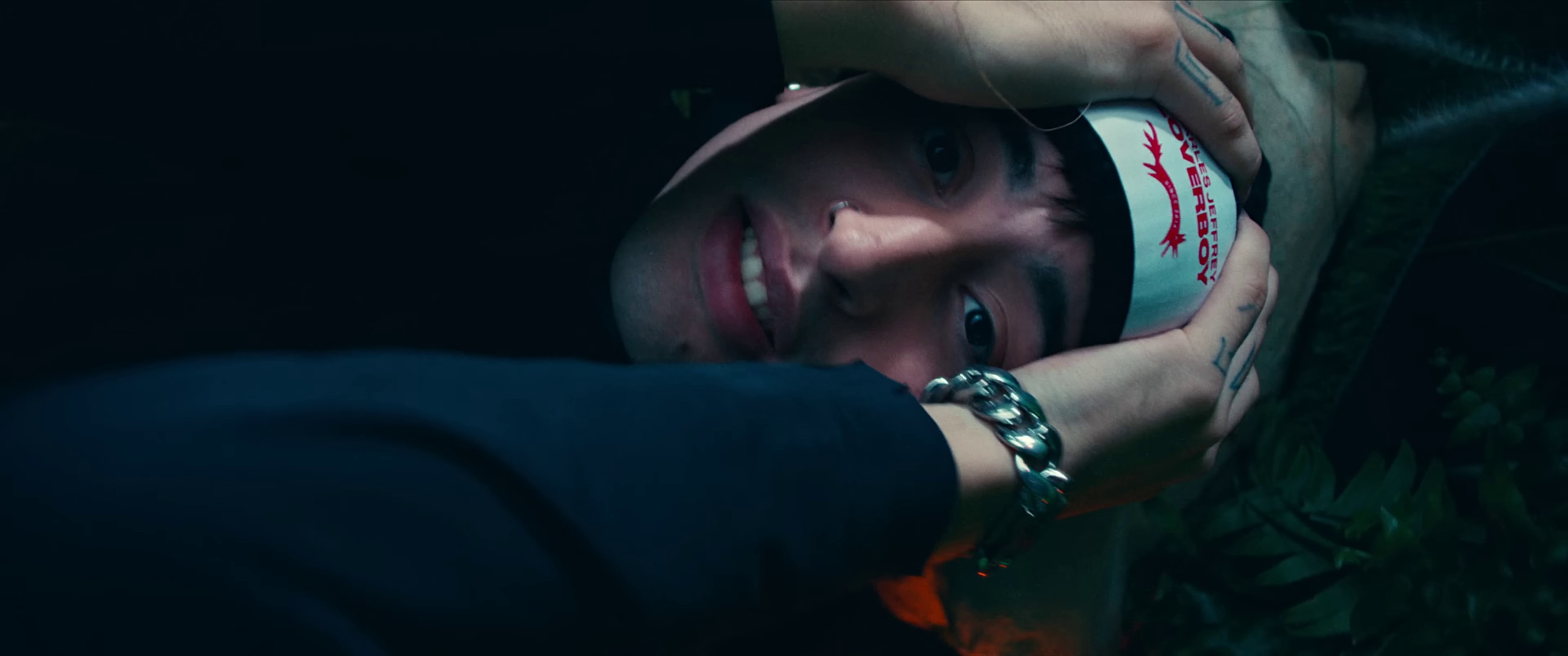 Como Yo :( (2023) —  shot,  lighting