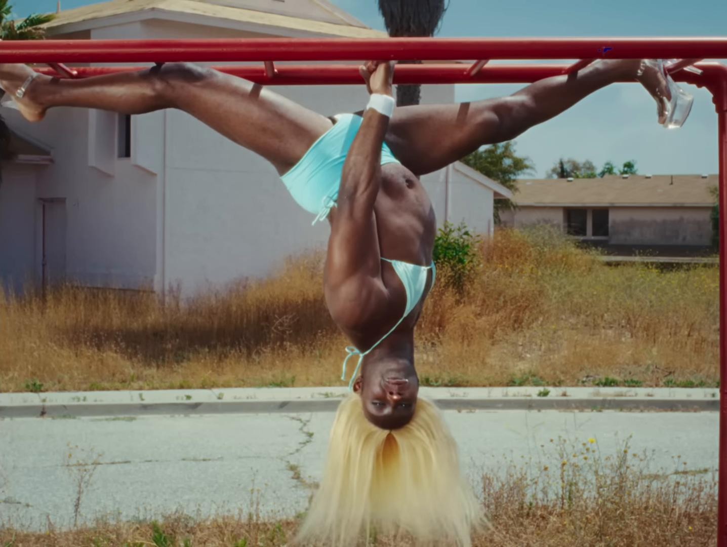 TRACKSTAR BY BBYAFRICKA (2025) —  shot,  lighting