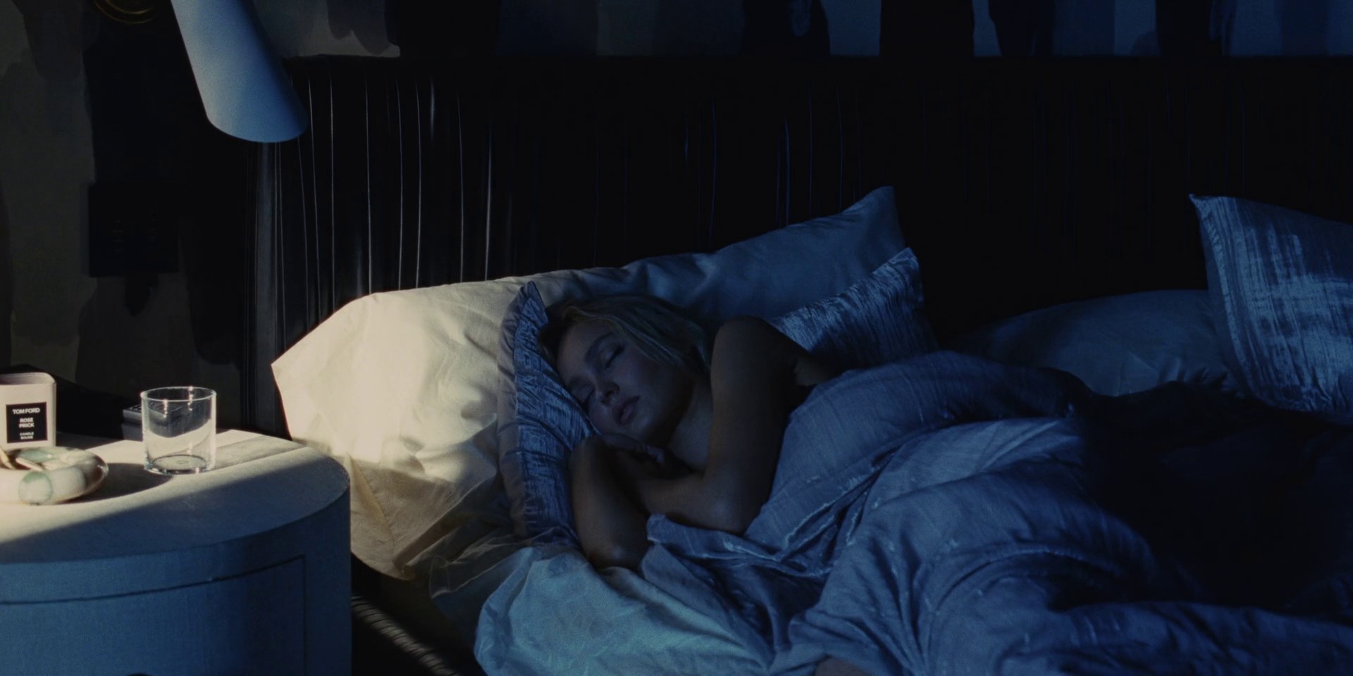 Jocelyn Forever (2023) —  shot,  lighting