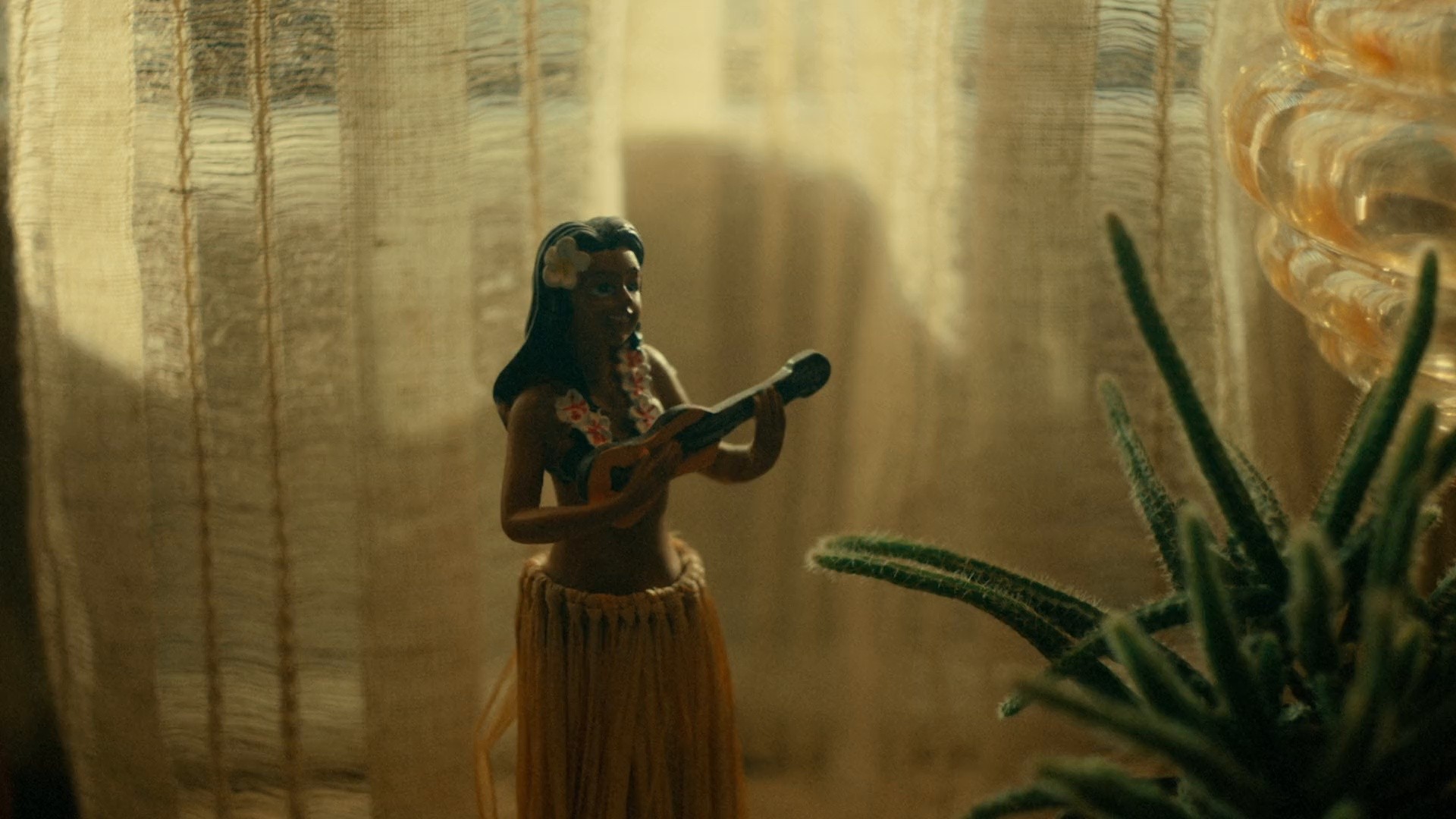 TRENDHIM - ANYTHING GOES WITH CONFIDENCE (2025) —  shot,  lighting