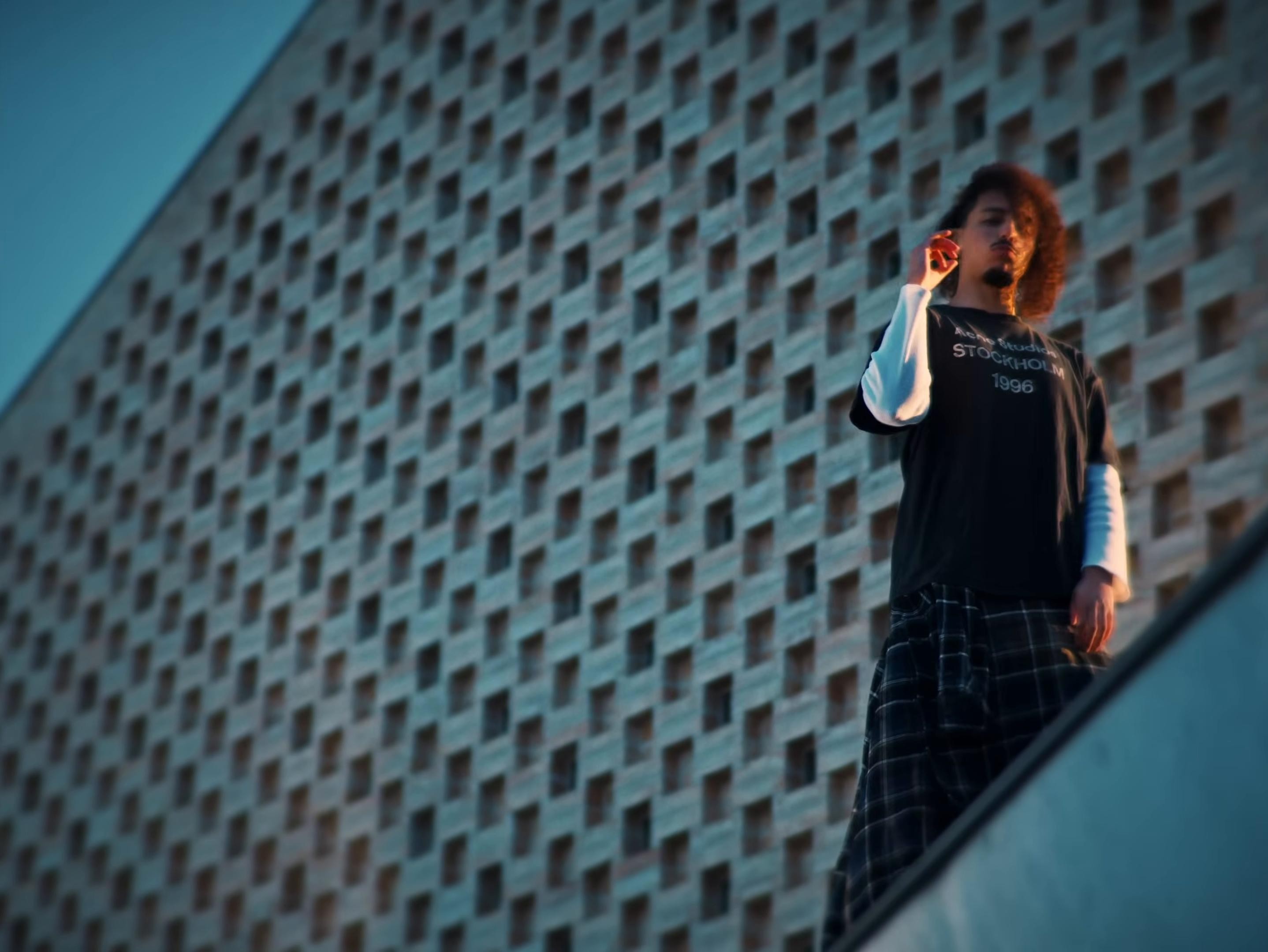 Troppi (2025) —  shot,  lighting