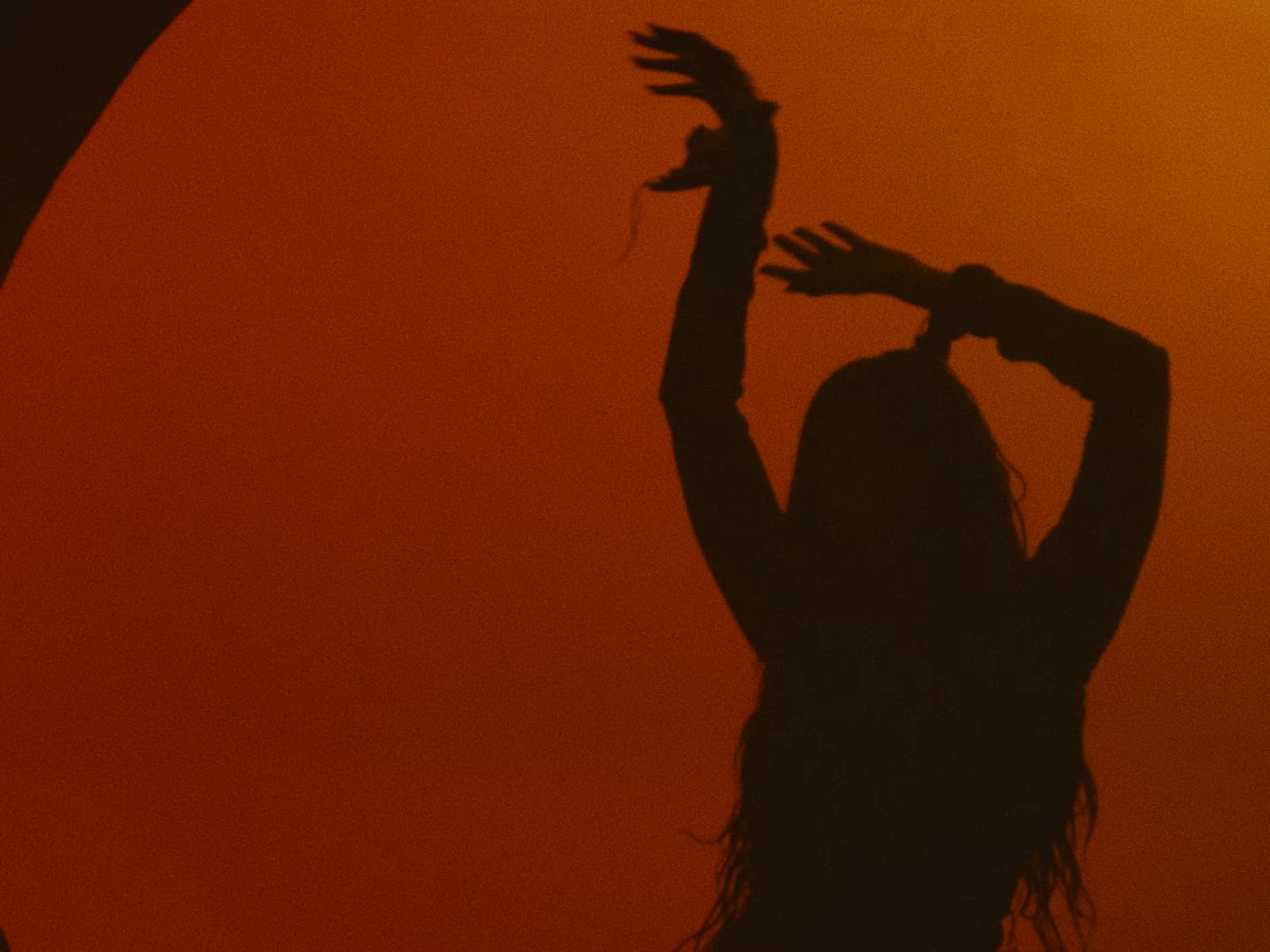 Beggin' (2024) —  shot,  lighting