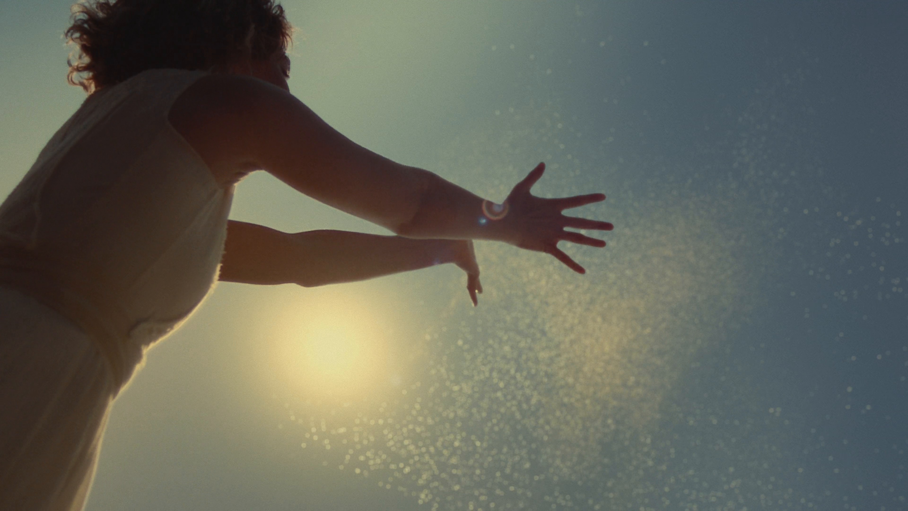 CHLOE — WE BLOSSOM TOGETHER (2024) —  shot,  lighting