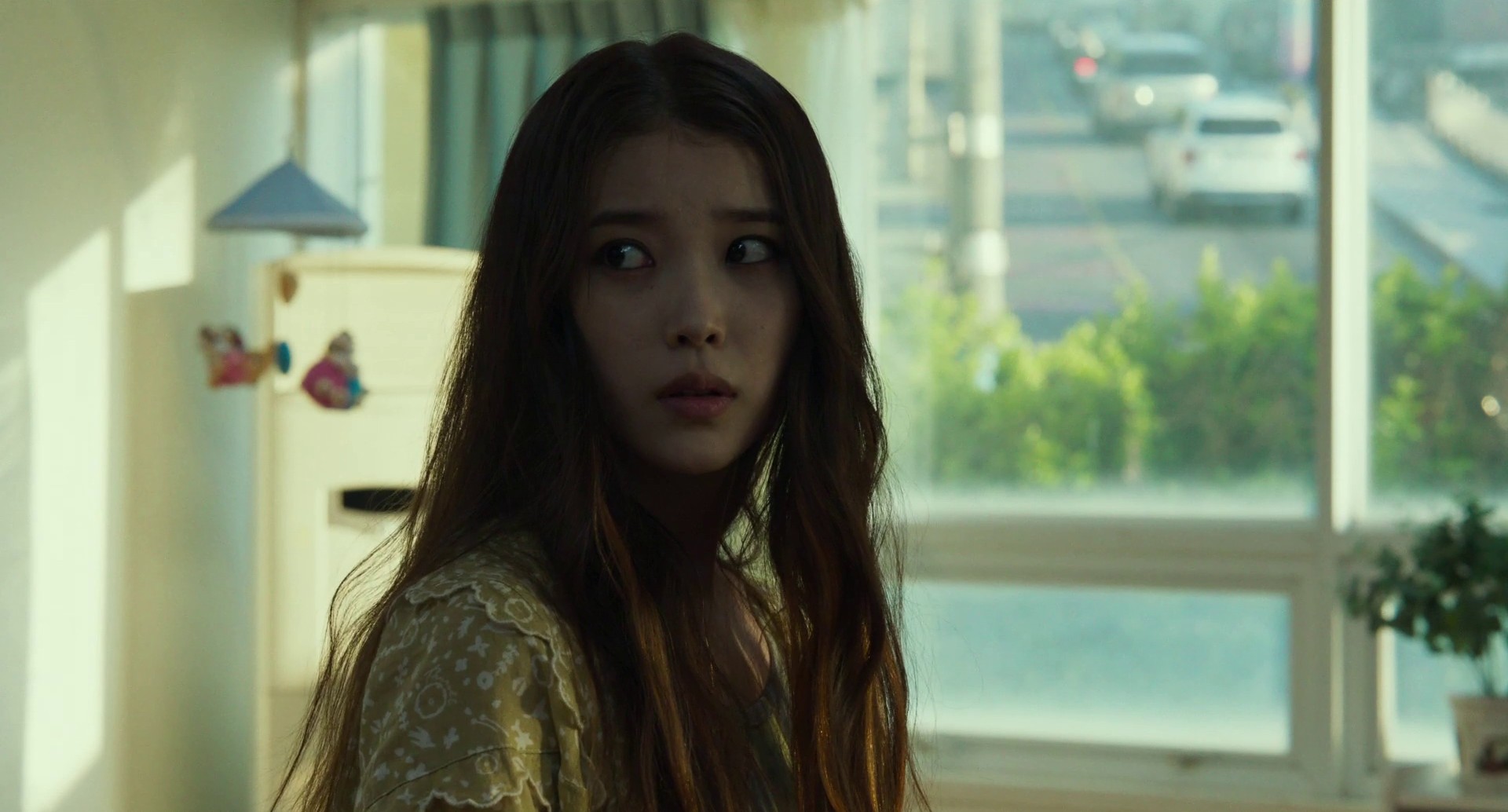 Broker (2023) —  shot,  lighting