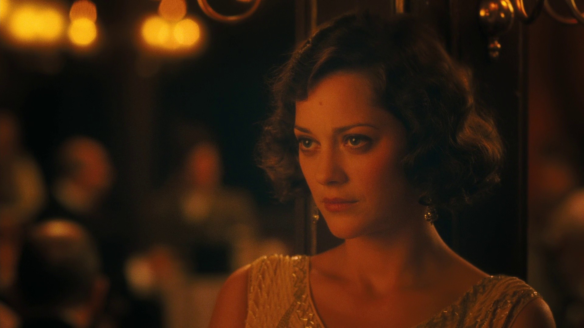 Midnight in Paris (2011) —  shot,  lighting