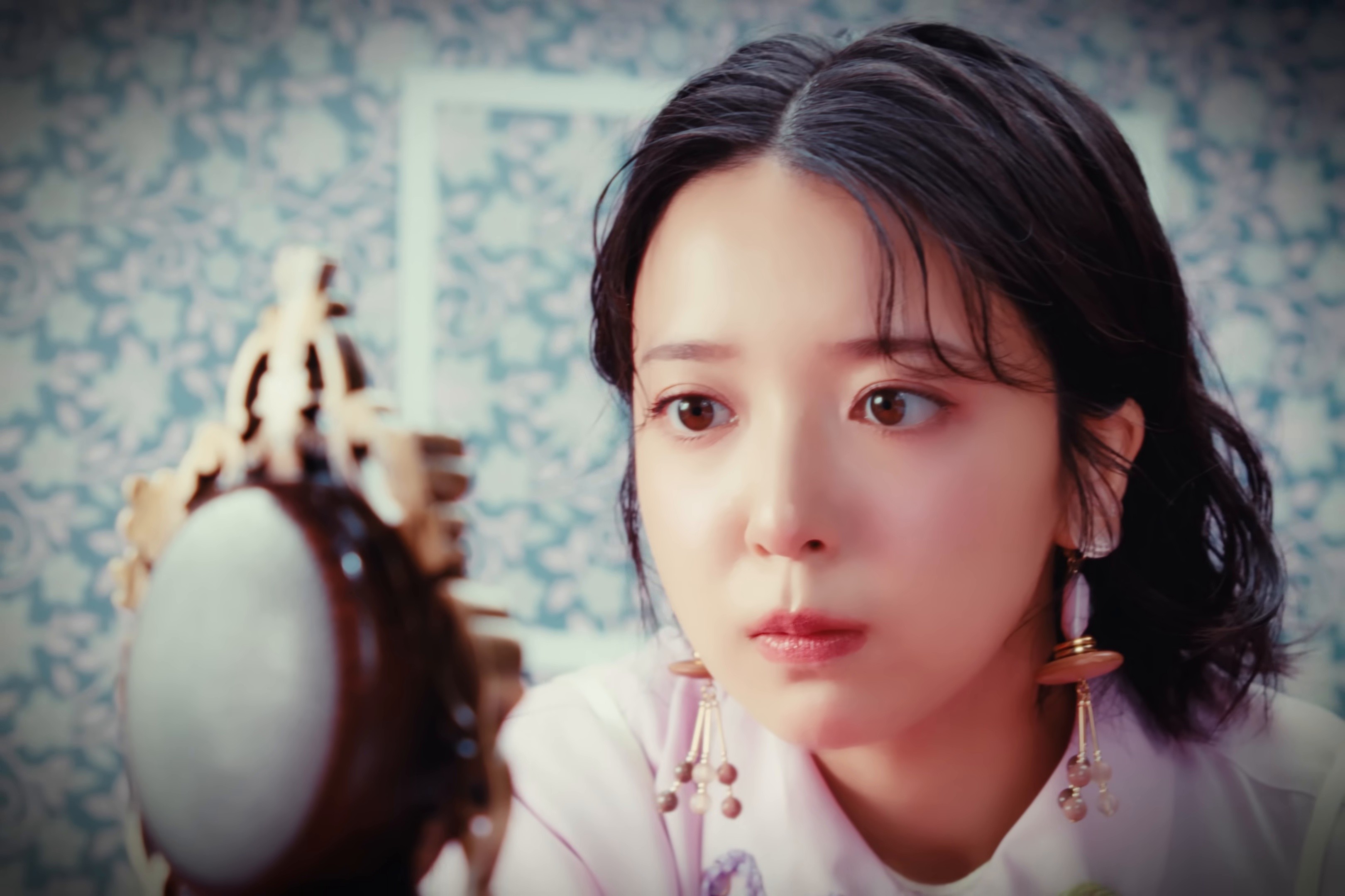 Wonder!  (2025) —  shot,  lighting