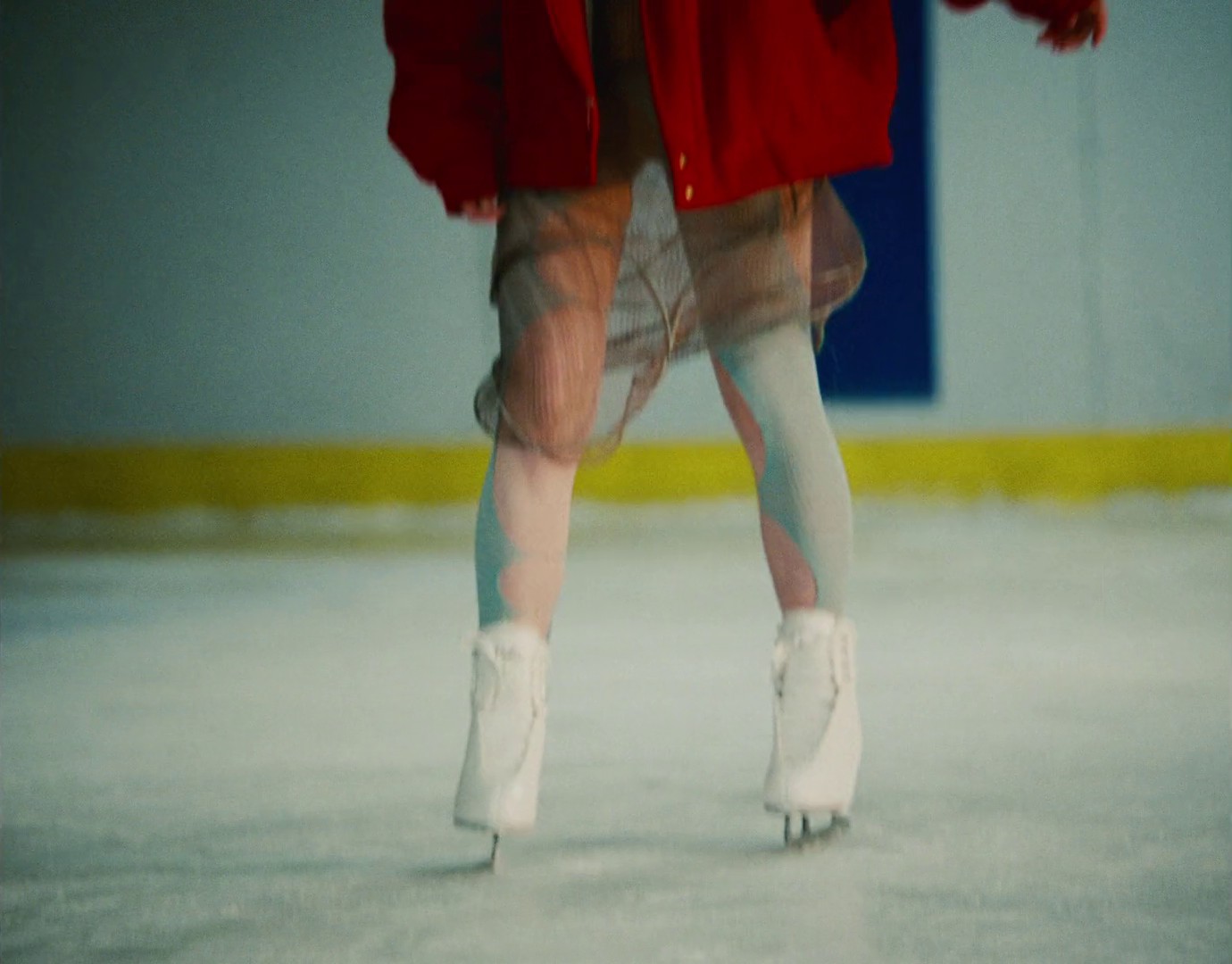 Wondering (2020) —  shot,  lighting