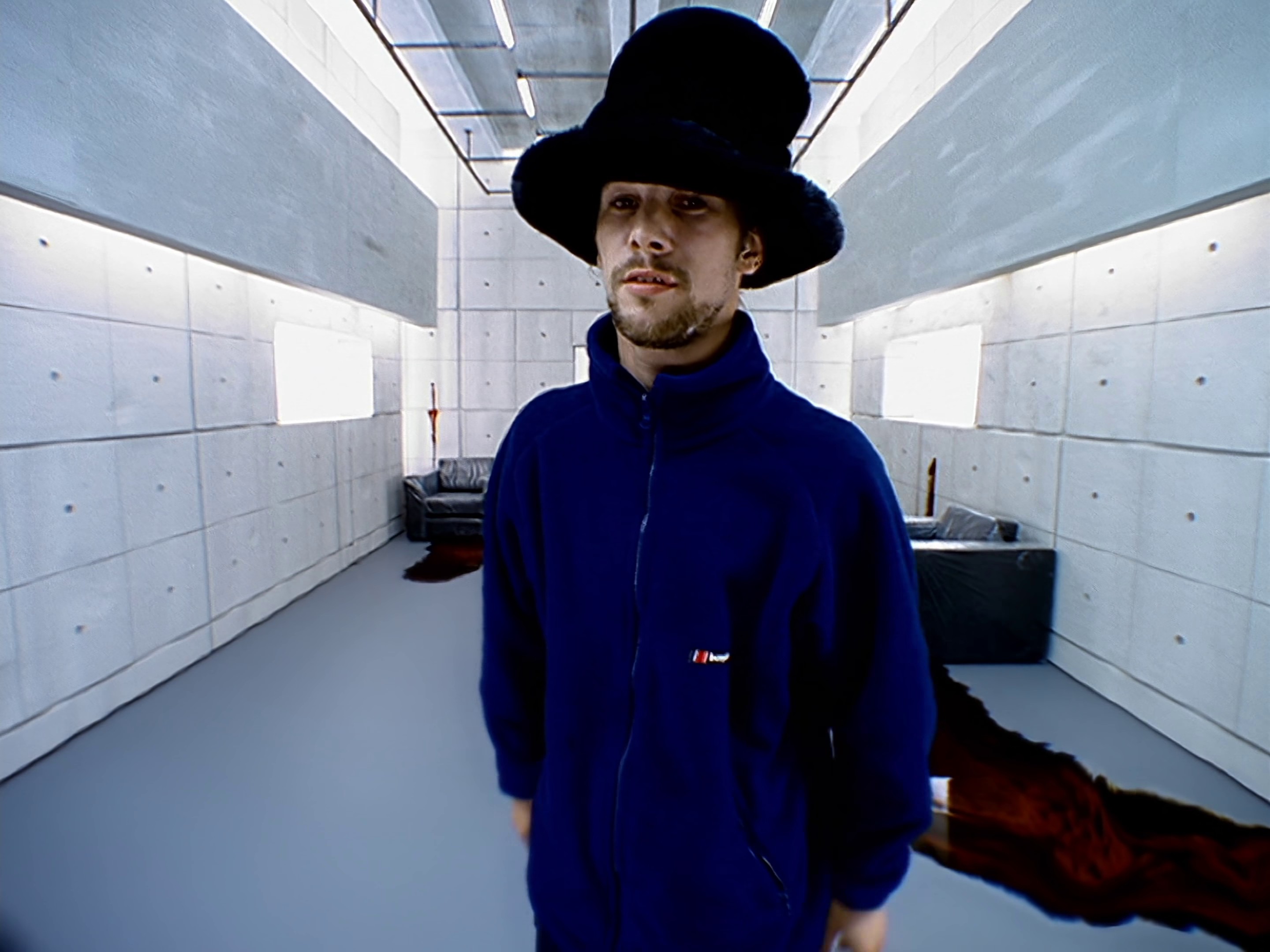 Virtual Insanity (1996) —  shot,  lighting