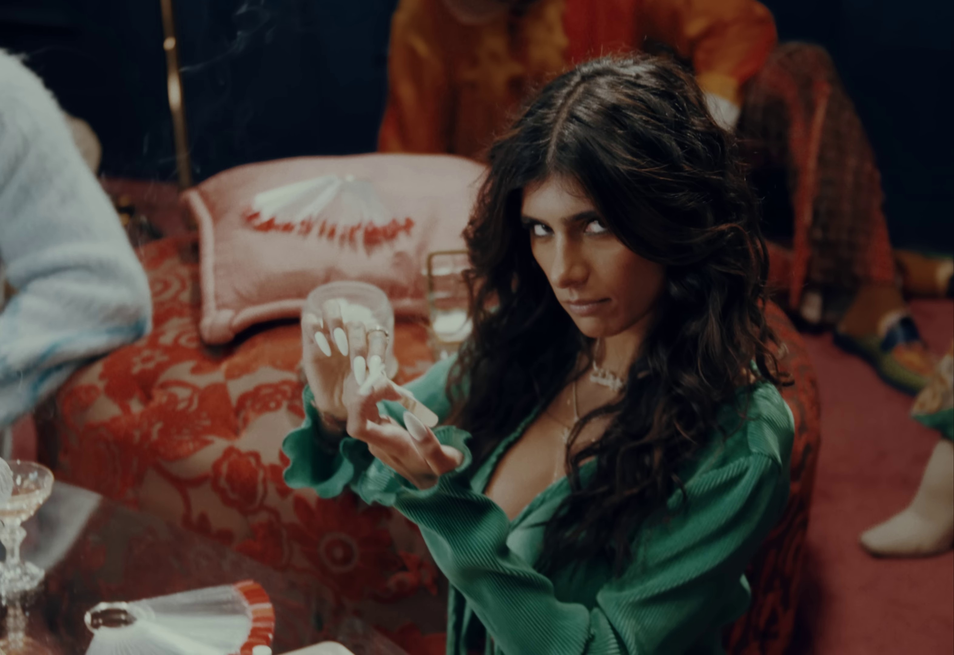 Nails (2023) —  shot,  lighting