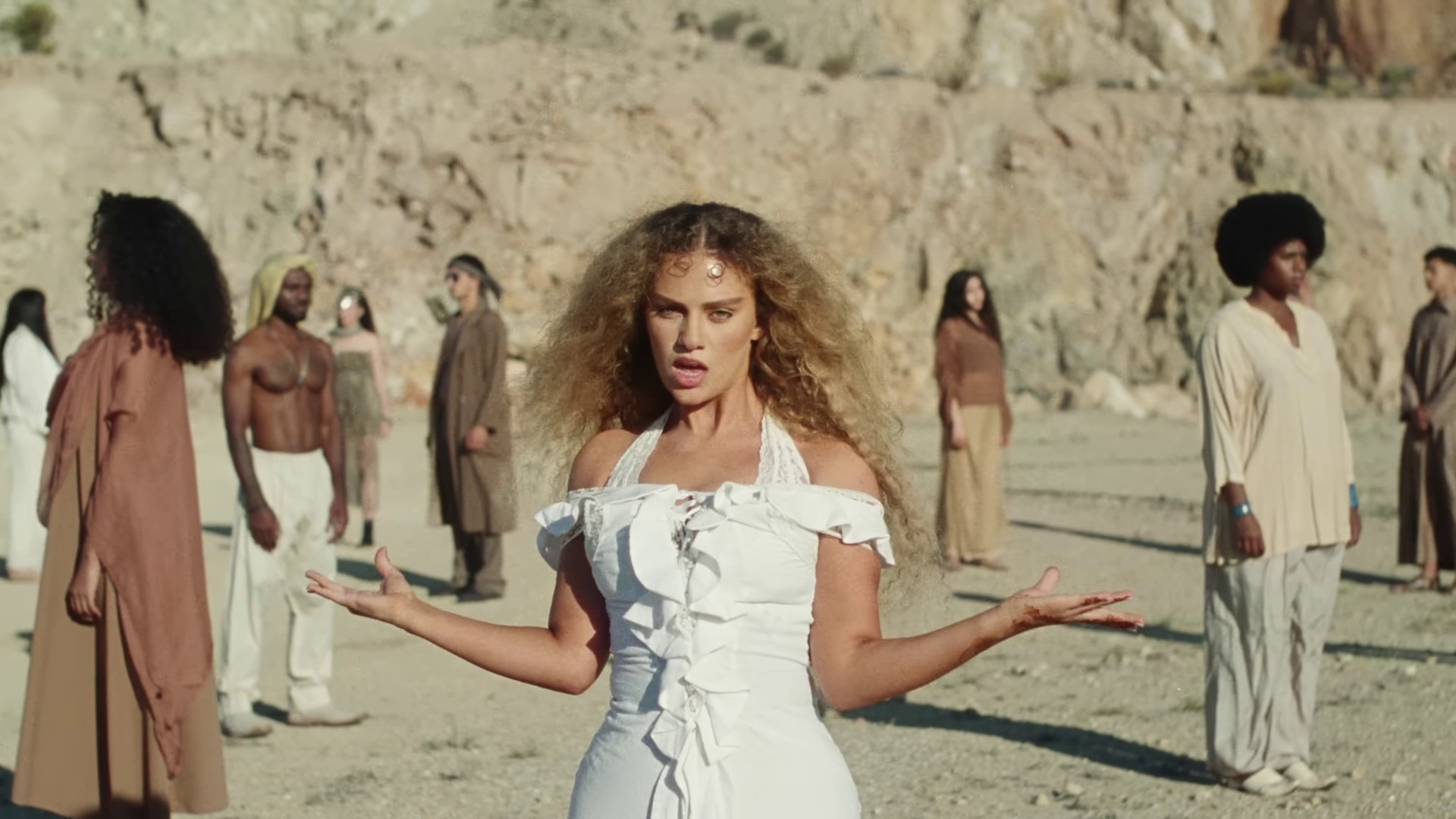 GANENI (2024) —  shot,  lighting