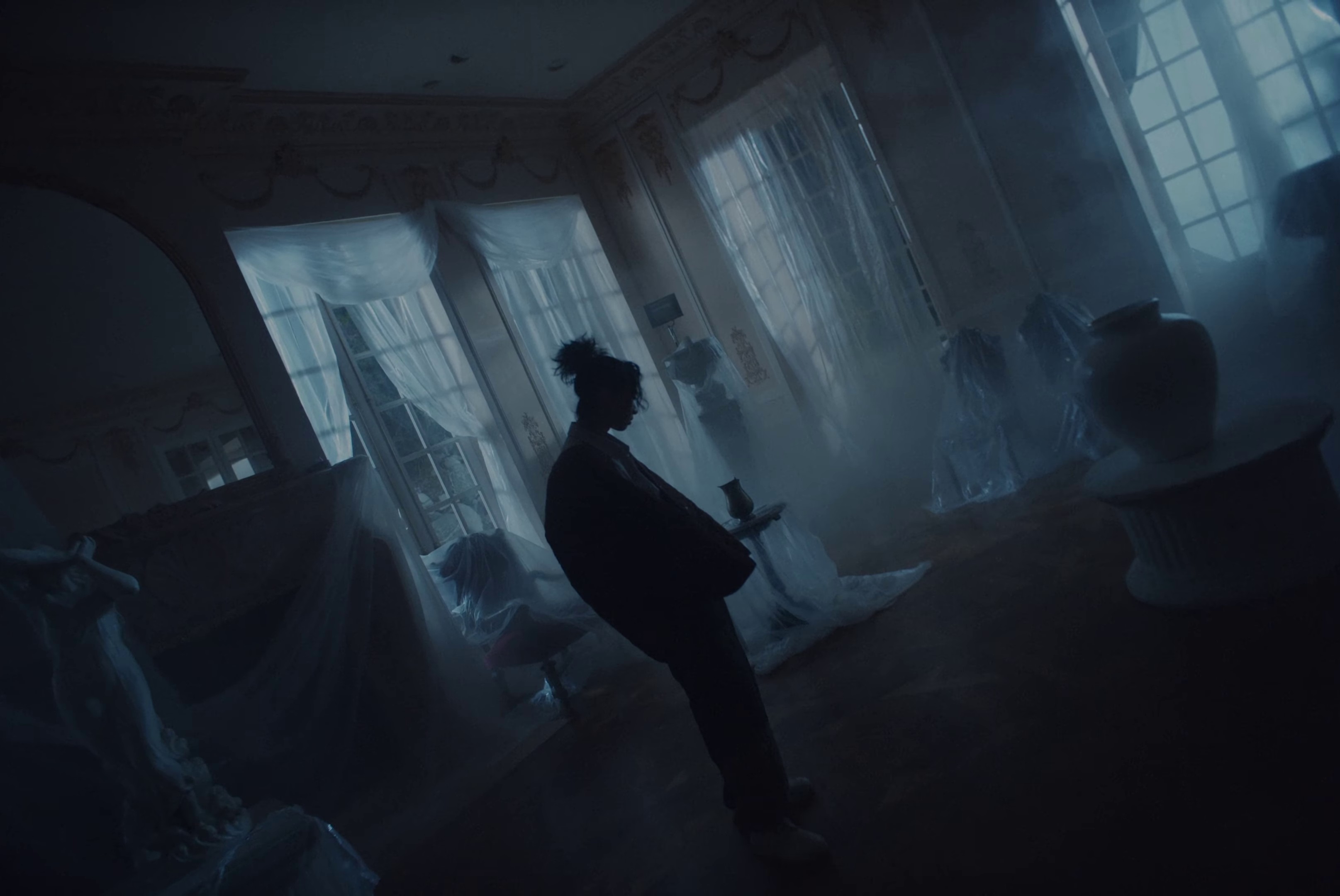 SOMEBODY (2021) —  shot,  lighting