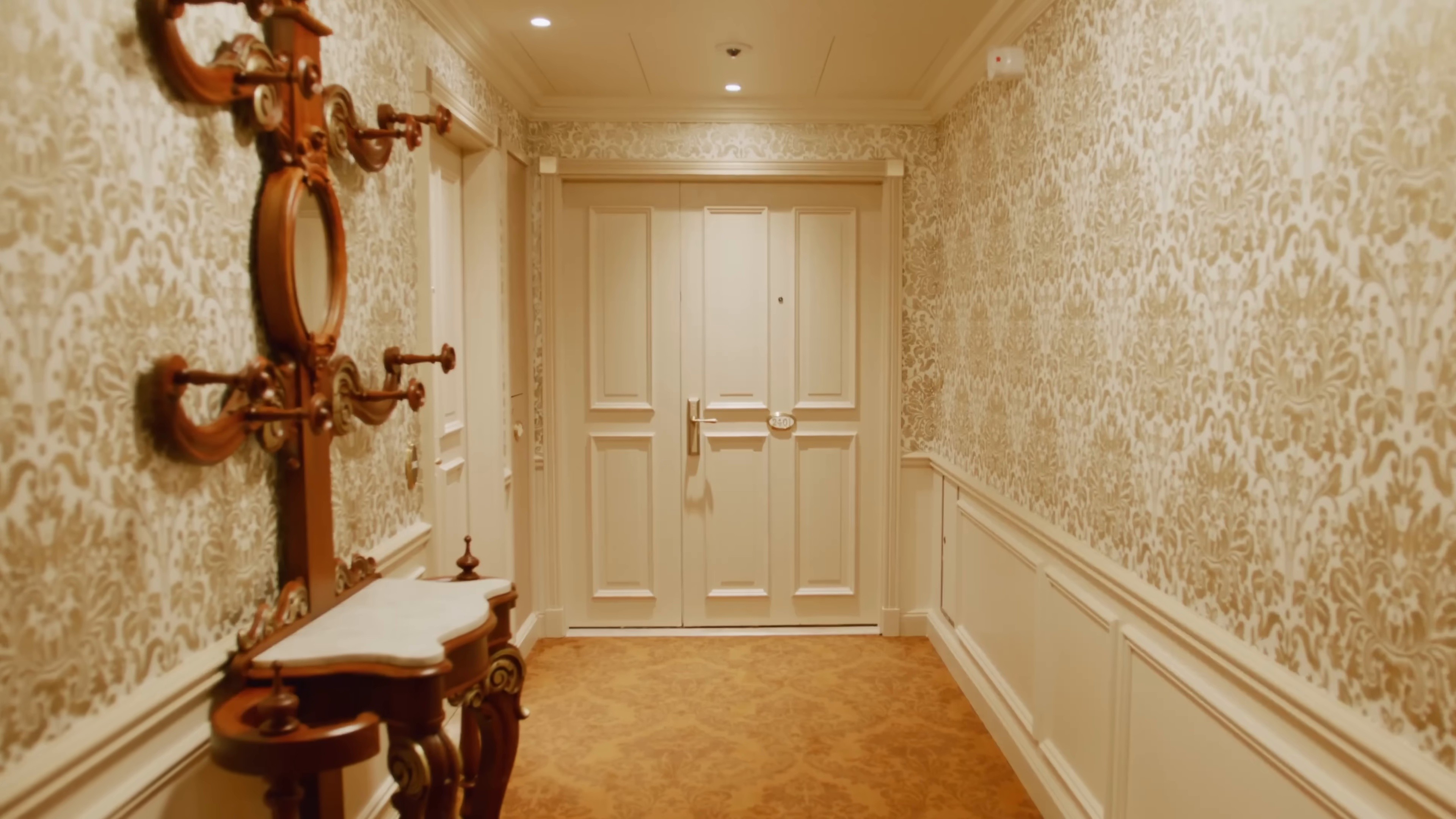 Divine (2024) —  shot,  lighting