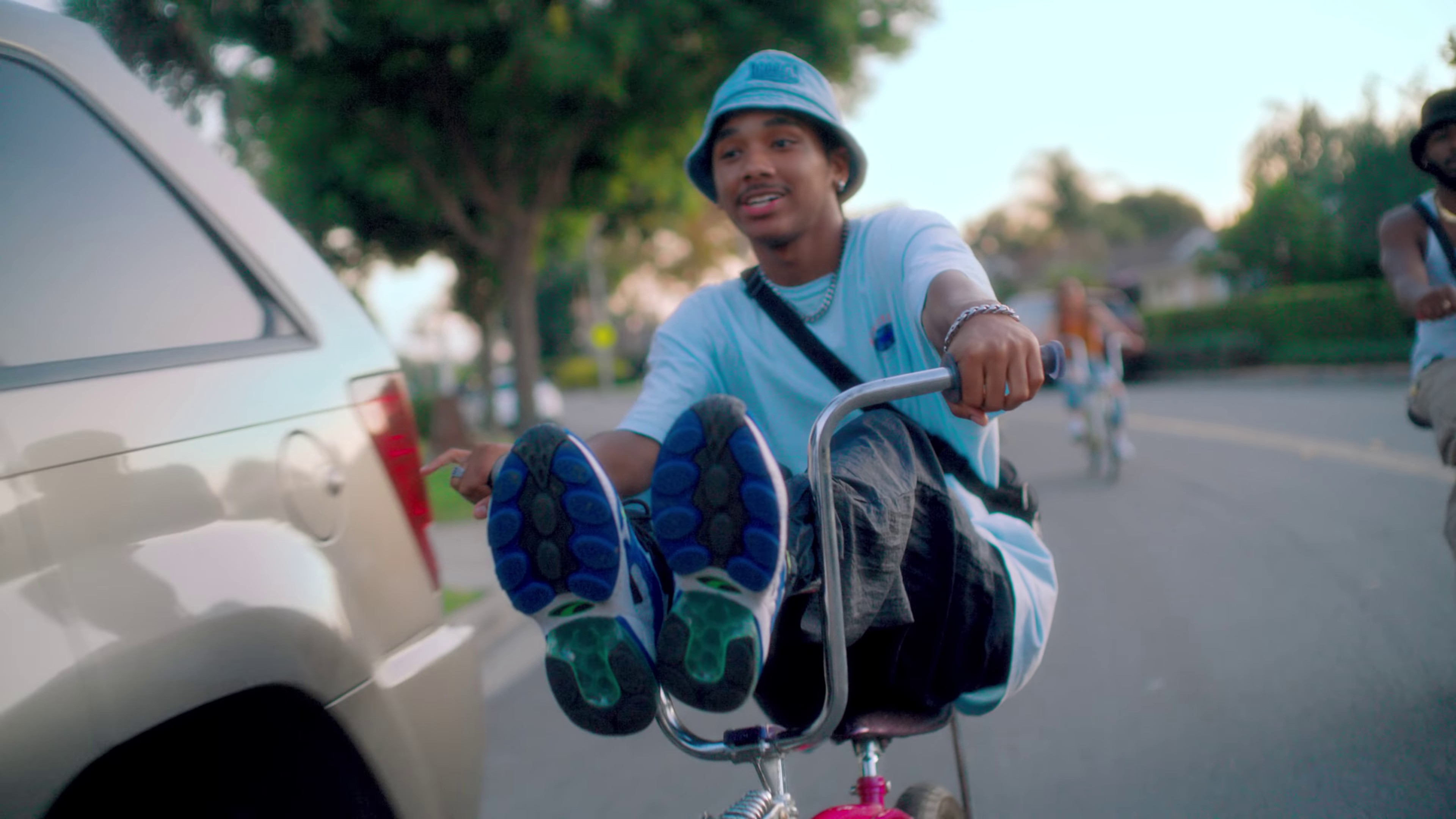 All Tinted  (2019) —  shot,  lighting