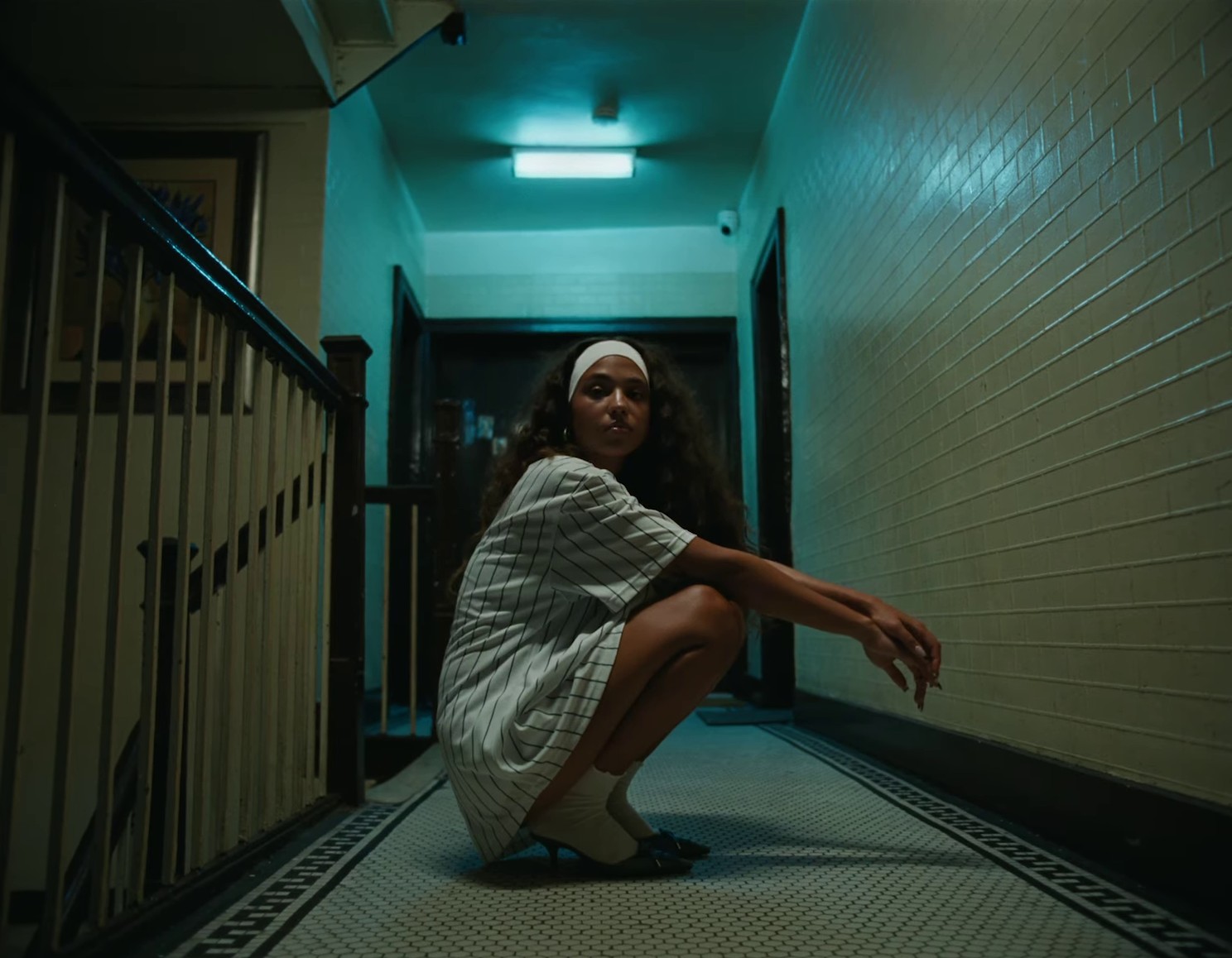 I Drove U Crazy (2023) —  shot,  lighting