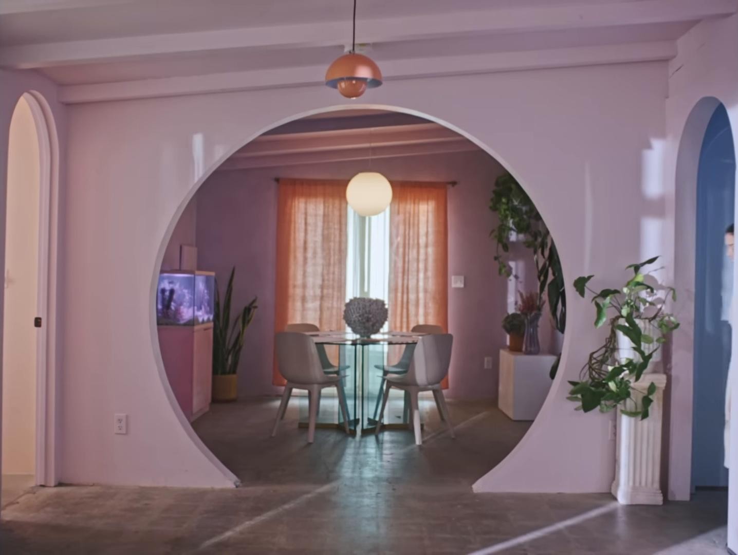 LEECHES (2025) —  shot,  lighting