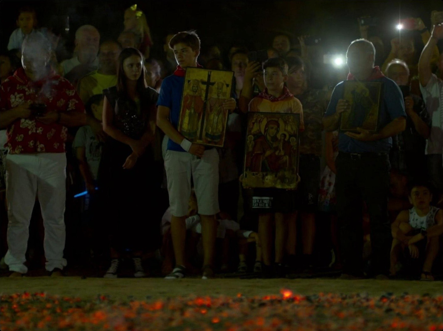 Women Do Cry (2022) —  shot,  lighting