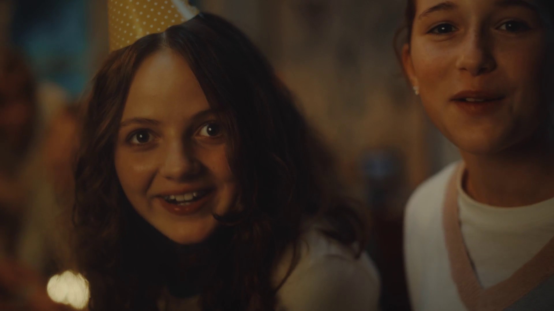 Coco_Winter_DC_clever_FAMILIENFEIER (2024) —  shot,  lighting