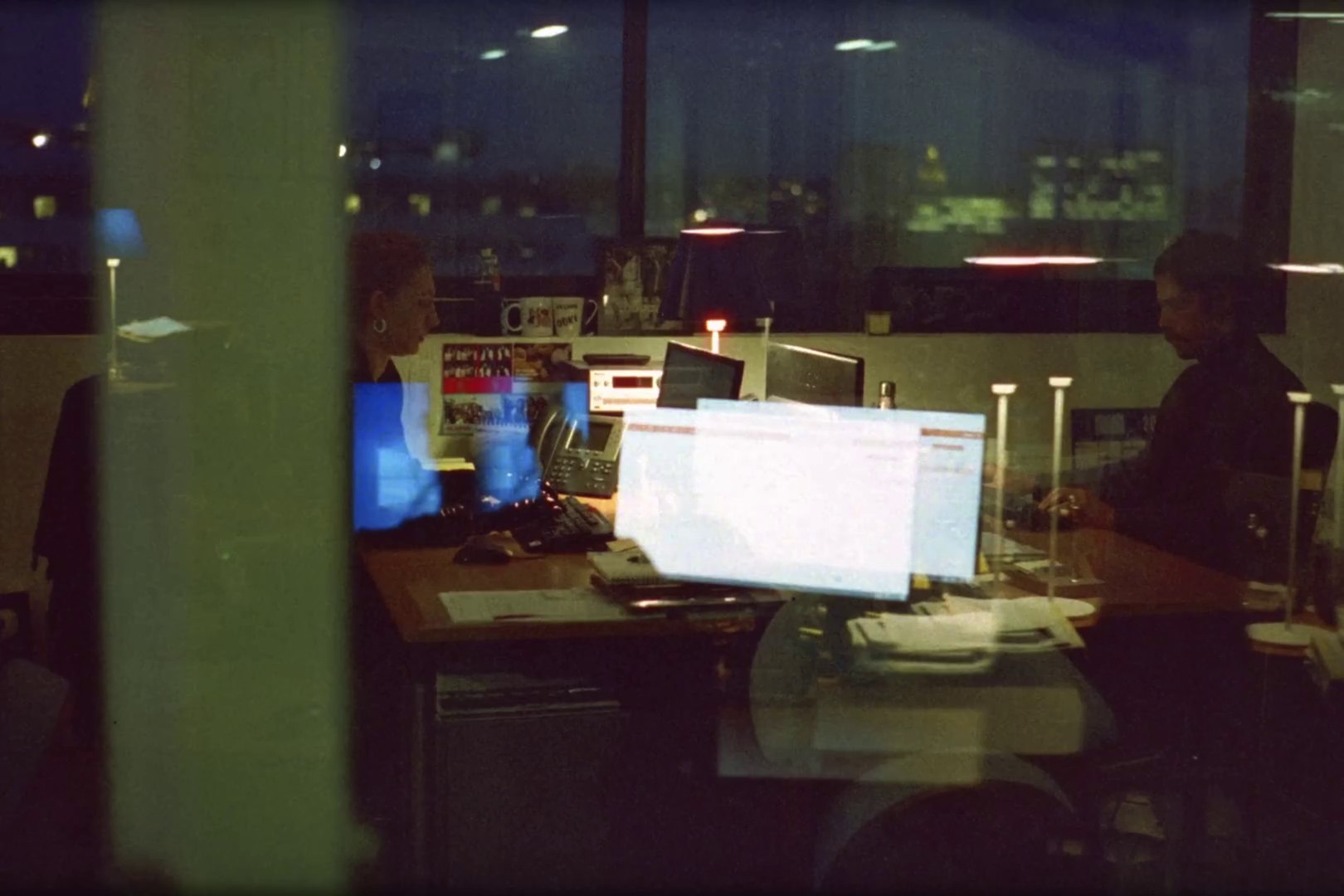 D'ici là (2022) —  shot,  lighting