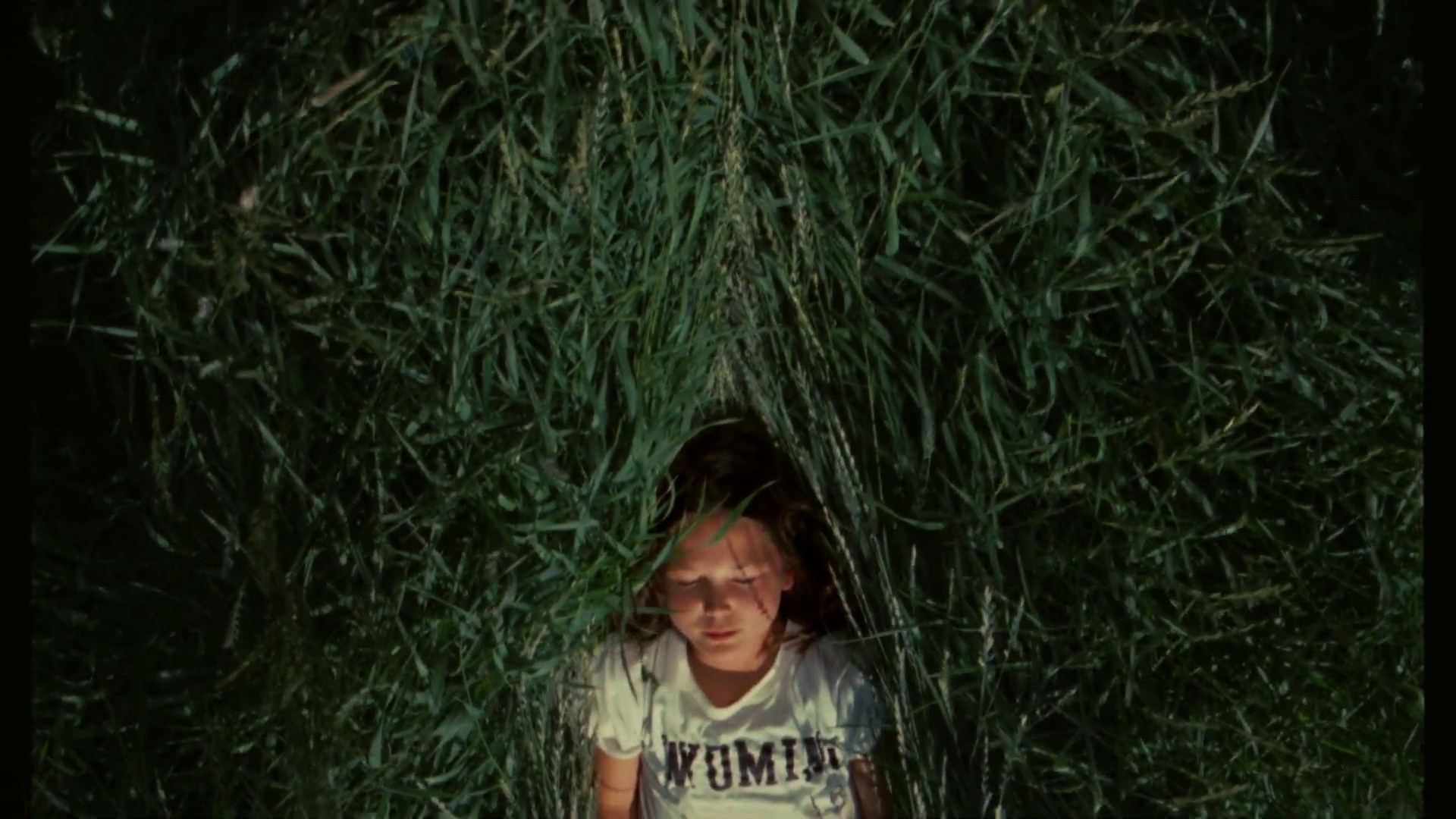 Event Horizon  (2019) —  shot,  lighting