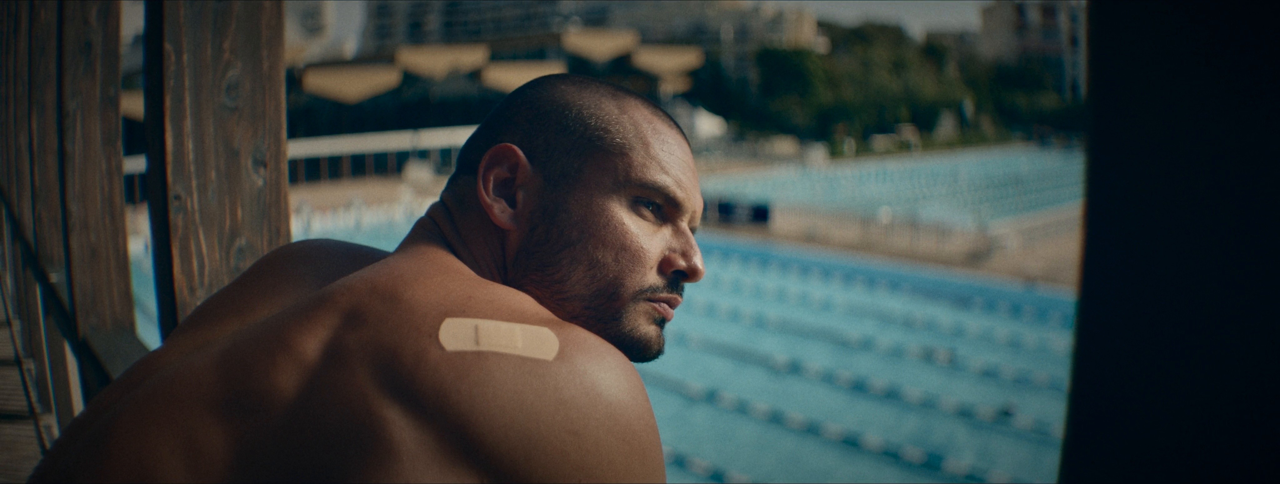 URGO x FLORENT MANAUDOU (2023) —  shot,  lighting