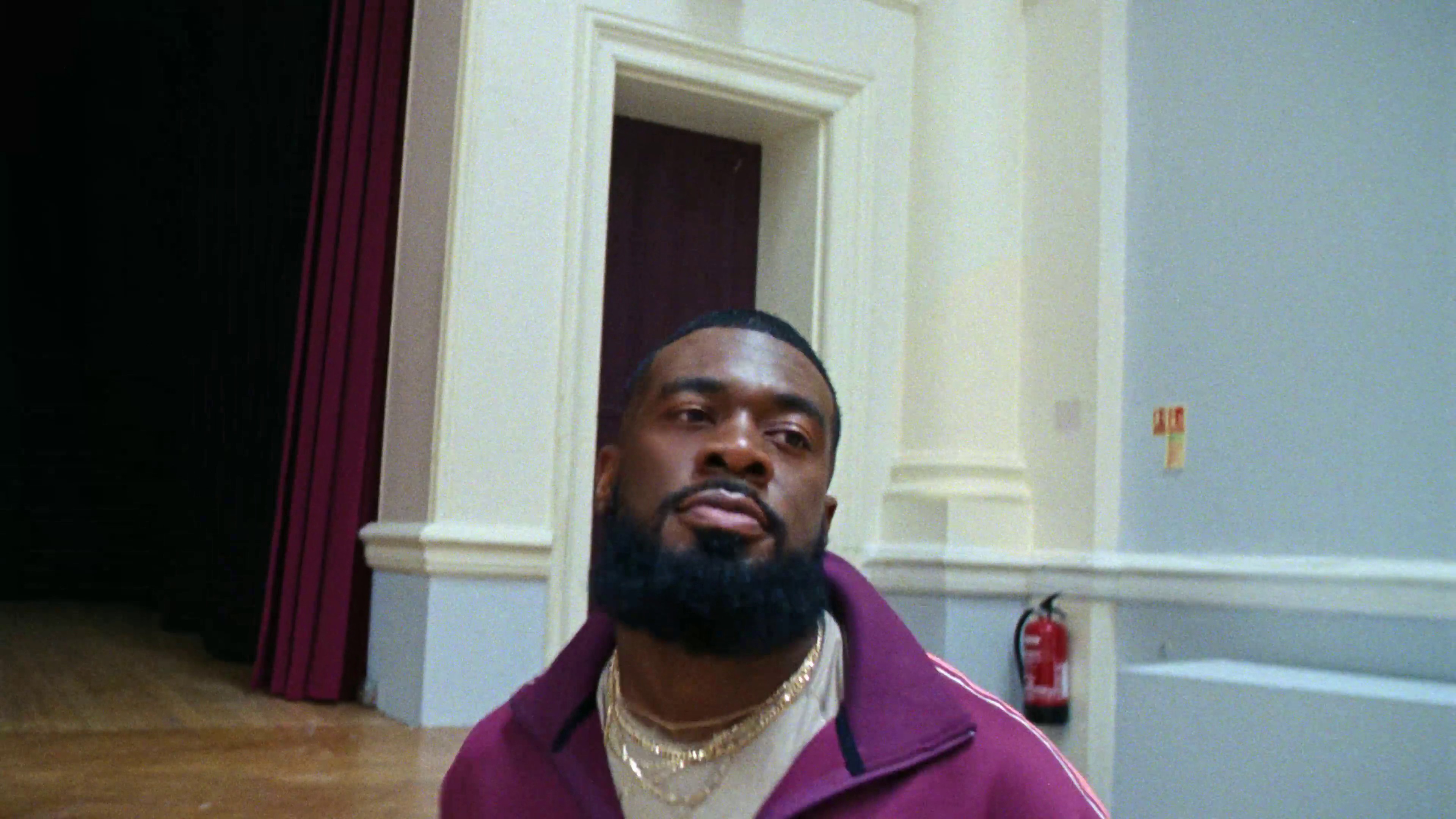 H&M - Dance (2024) —  shot,  lighting