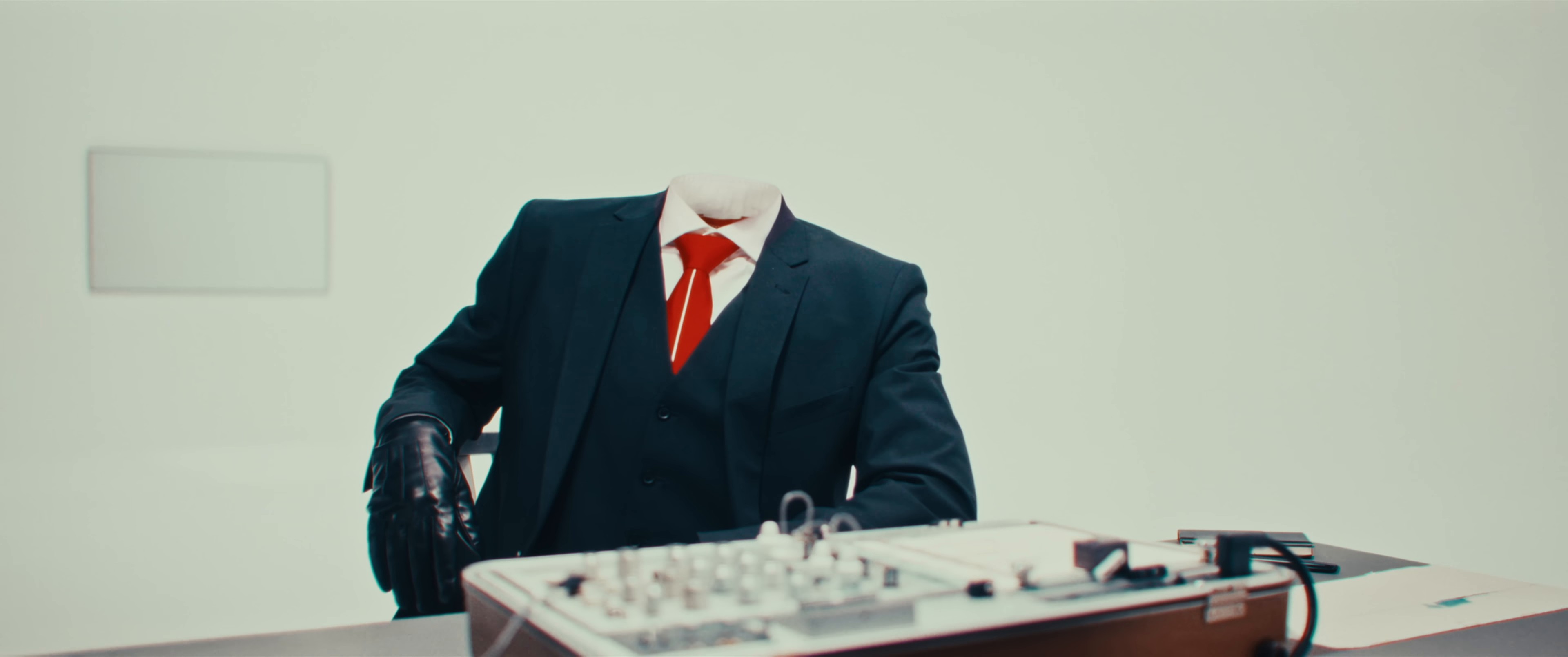 Dead Man (2024) —  shot,  lighting