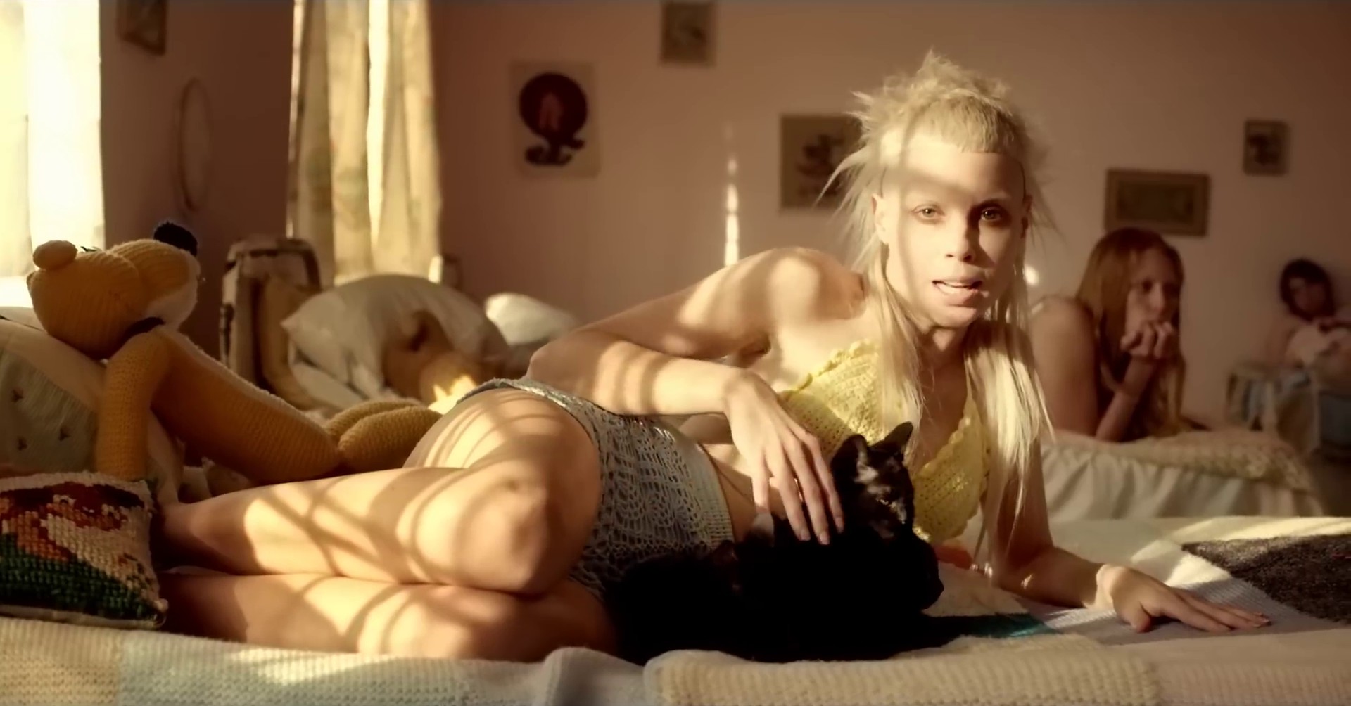 Cookie Thumper (2013) —  shot,  lighting