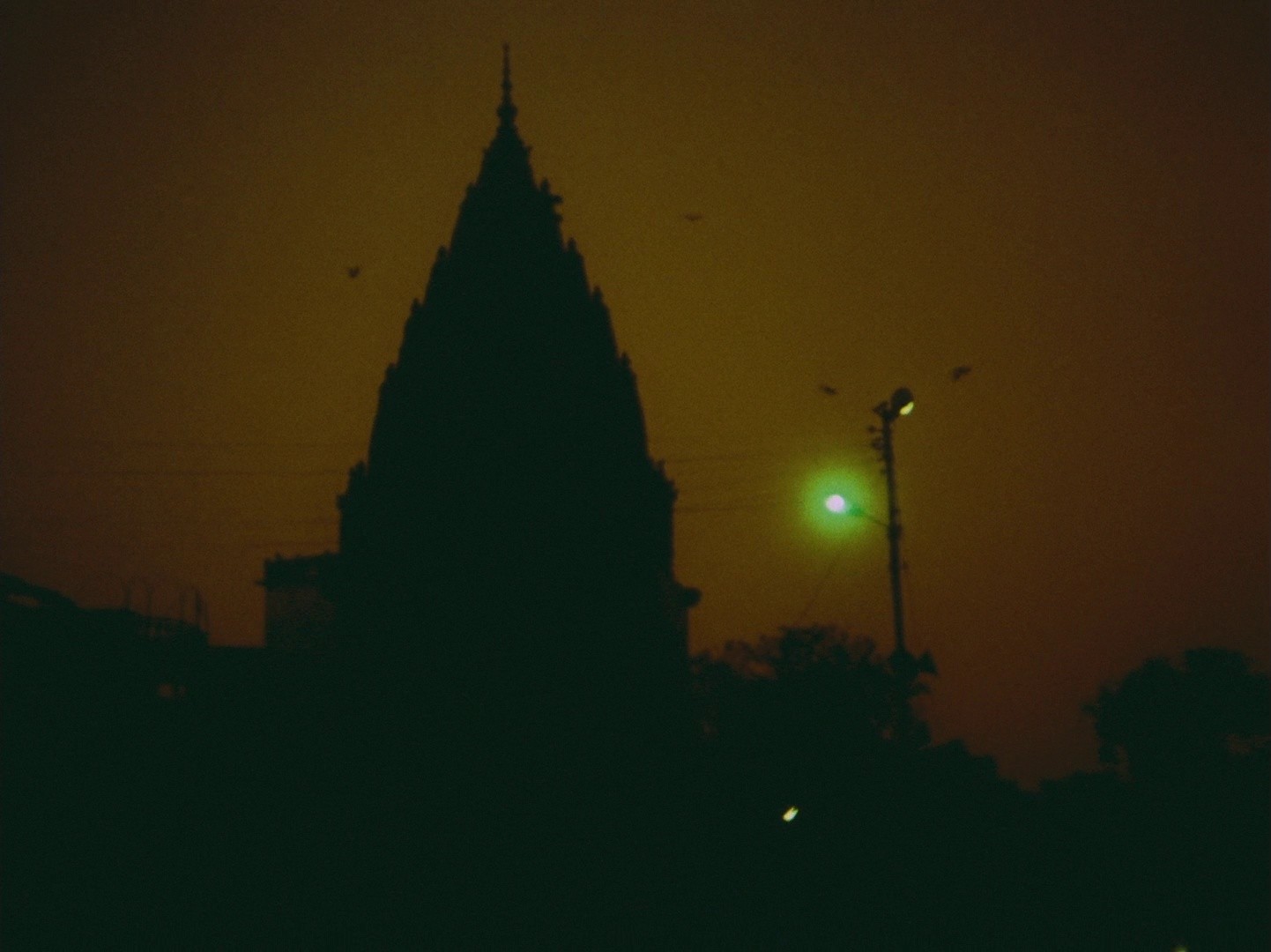 Joi Baba Felunath: The Elephant God (1979) —  shot,  lighting