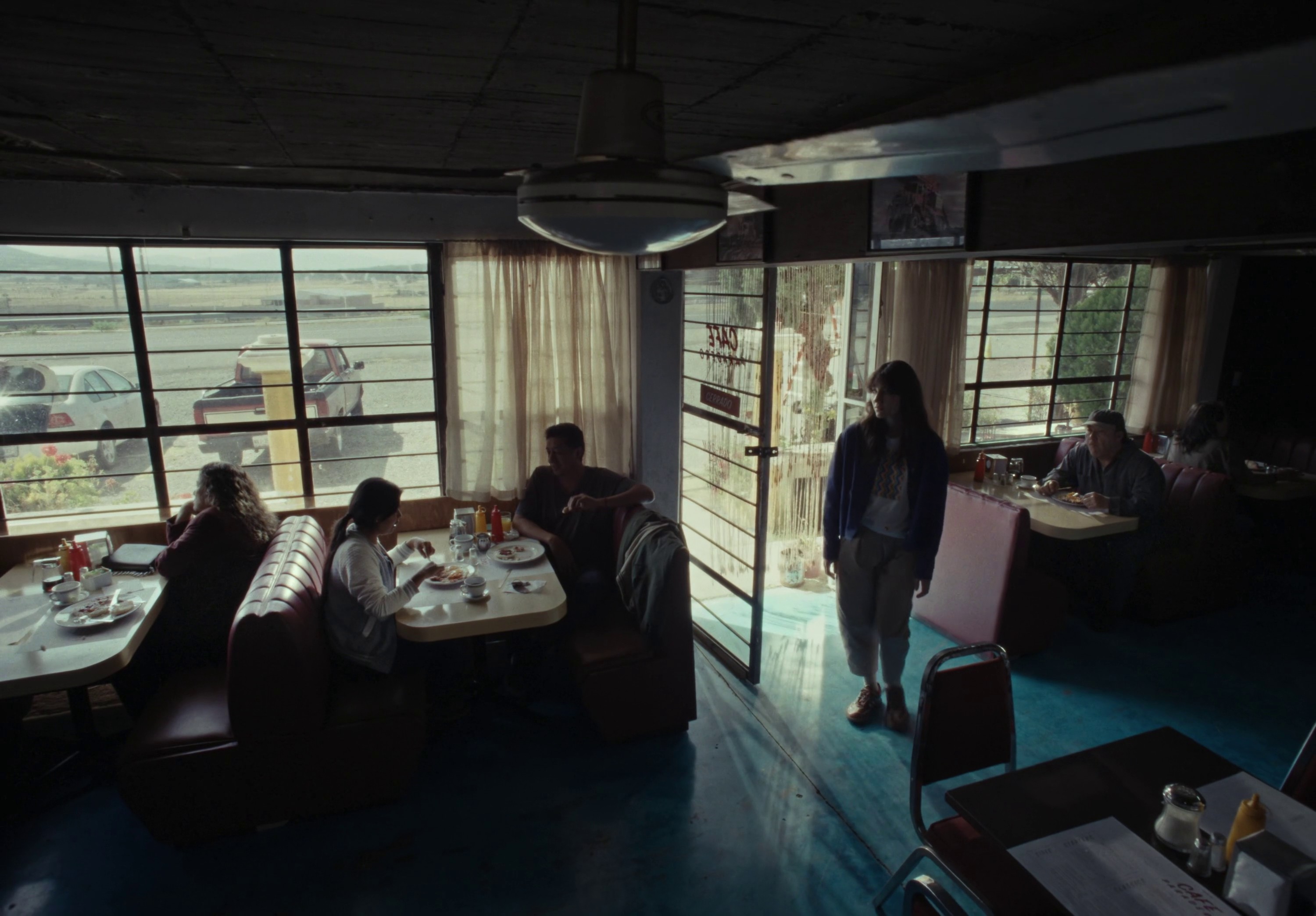 OPPO RENO (2024) —  shot,  lighting